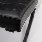 Knoll International | Barcelona Chair mit Ottoman