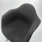 Vitra | DAW Plastic Armchair Vollpolster