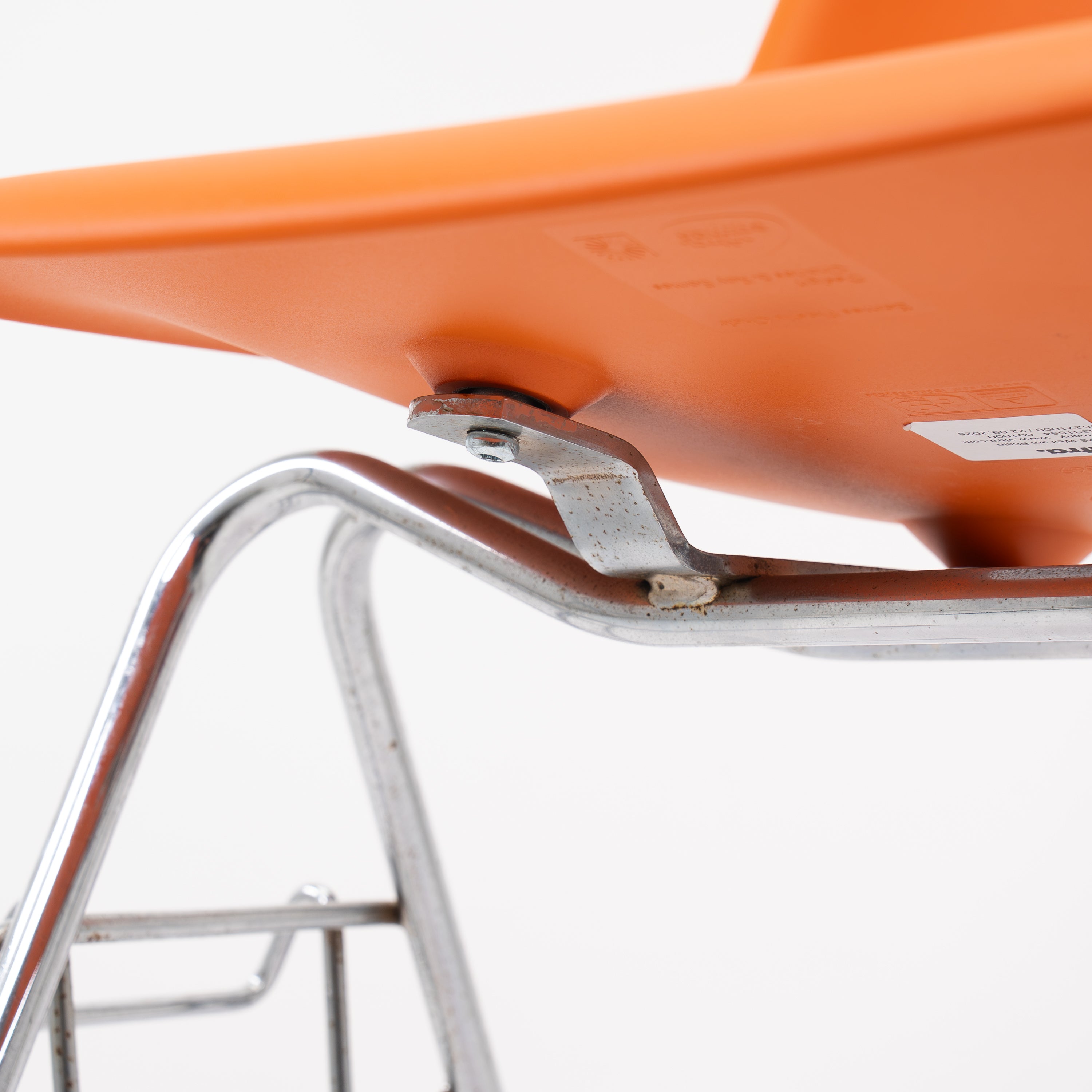 Vitra | DSS Side Chair