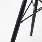 Vitra | DSW Side Chair