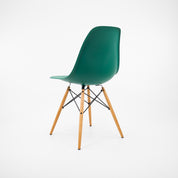 Vitra | DSW Side Chair