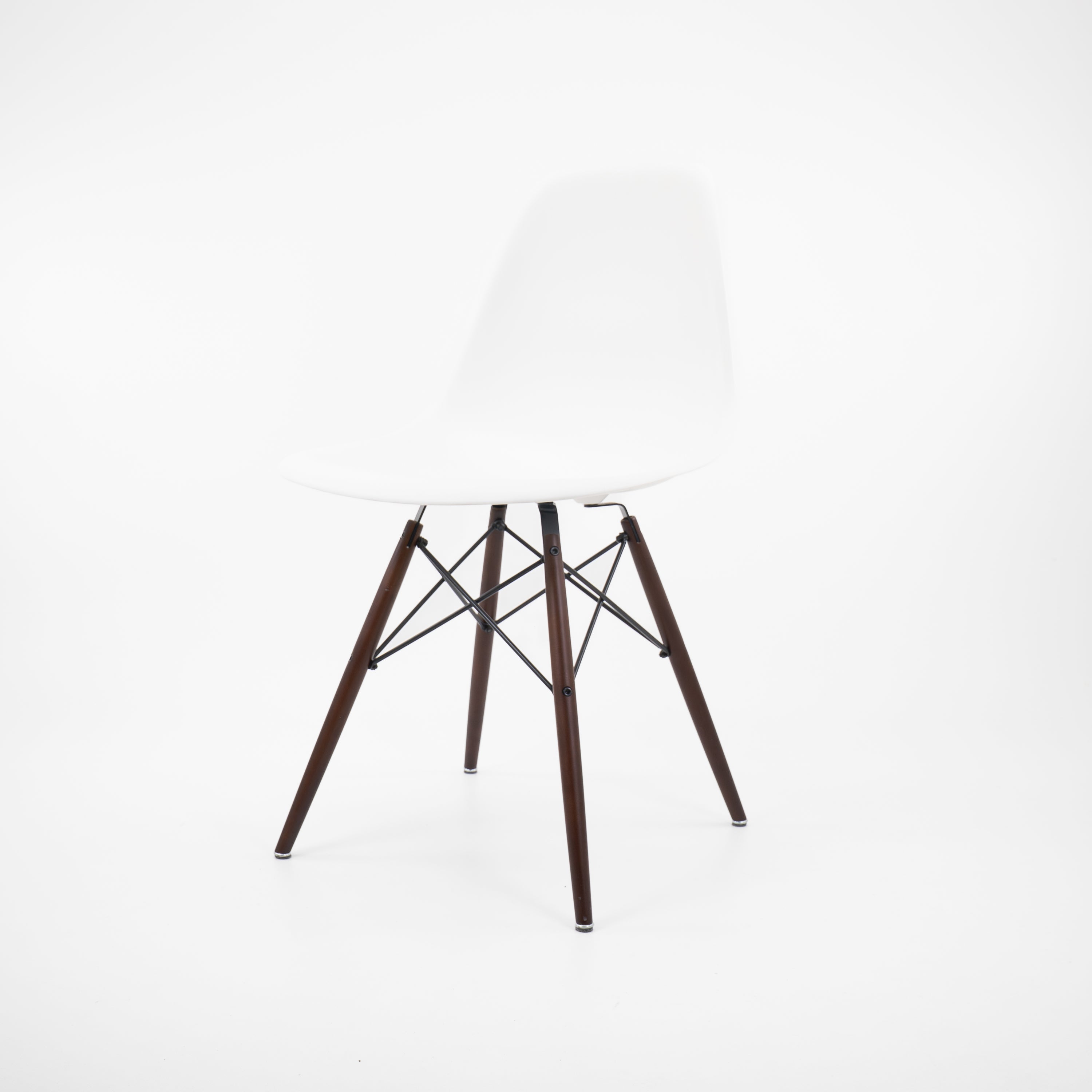 Vitra | DSW Side Chair