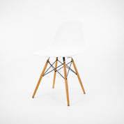 Vitra | DSW Side Chair