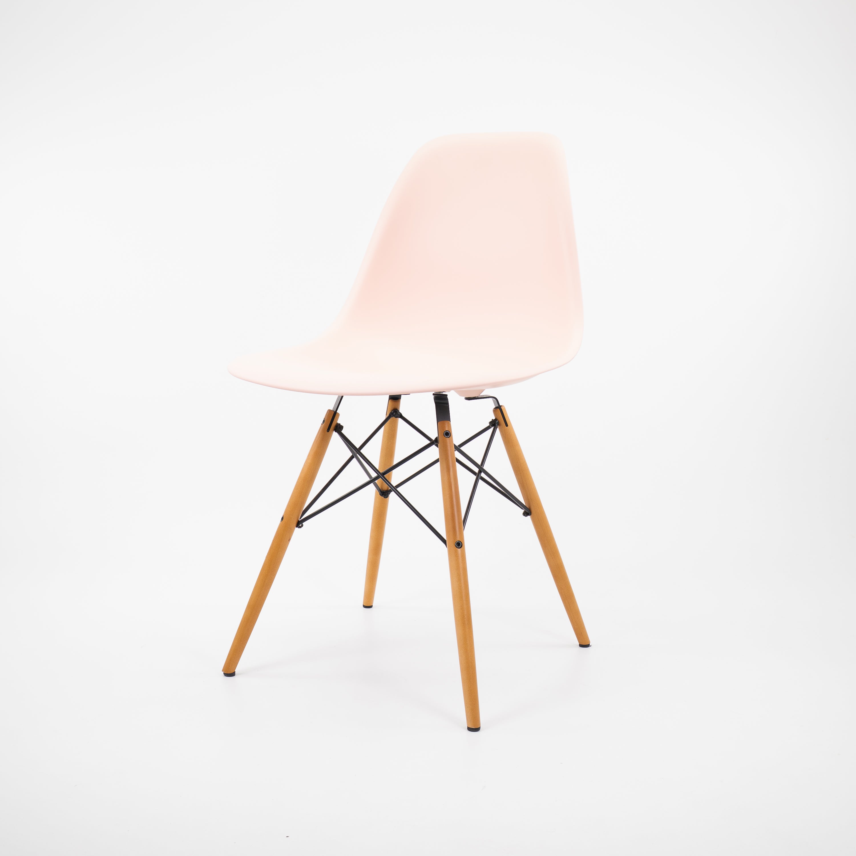 Vitra | DSW Side Chair
