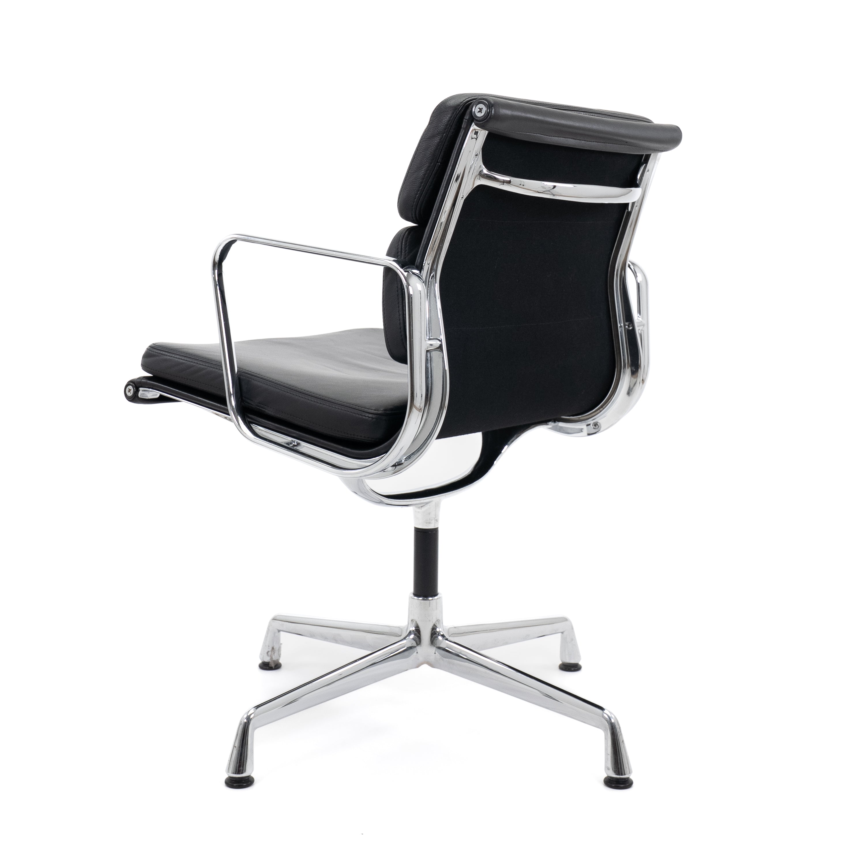 Vitra | EA208