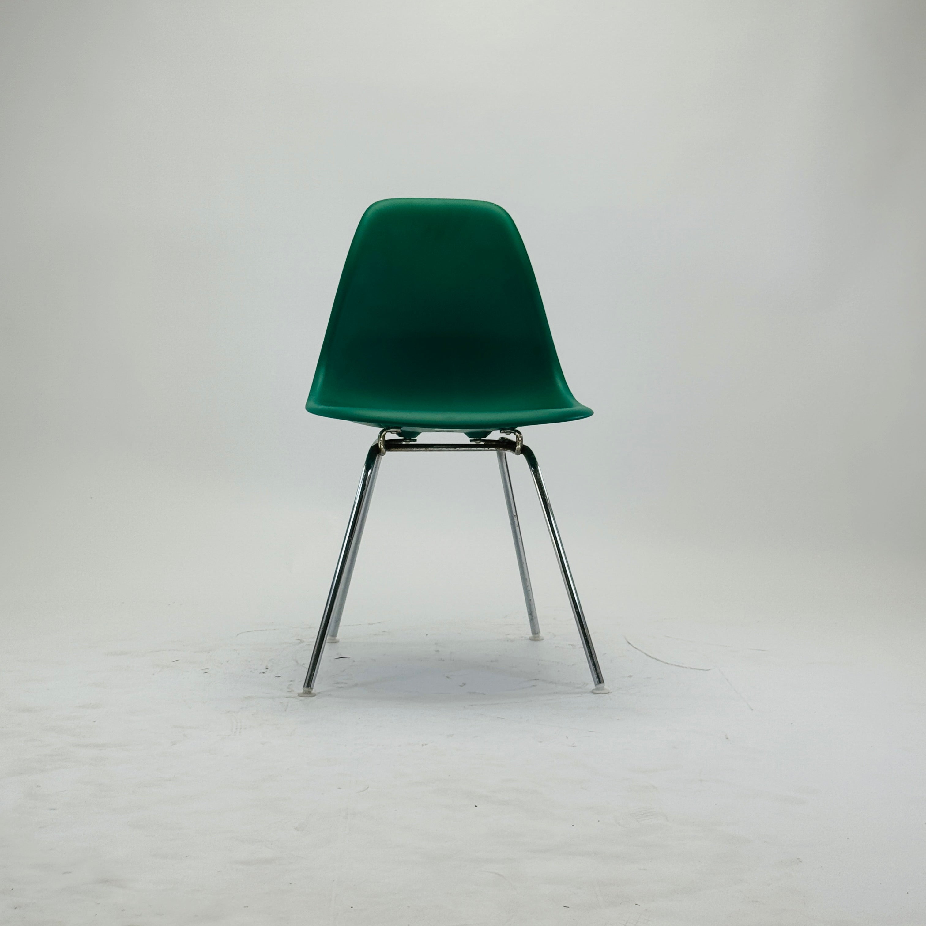 Vitra | Eames | DSX Chair