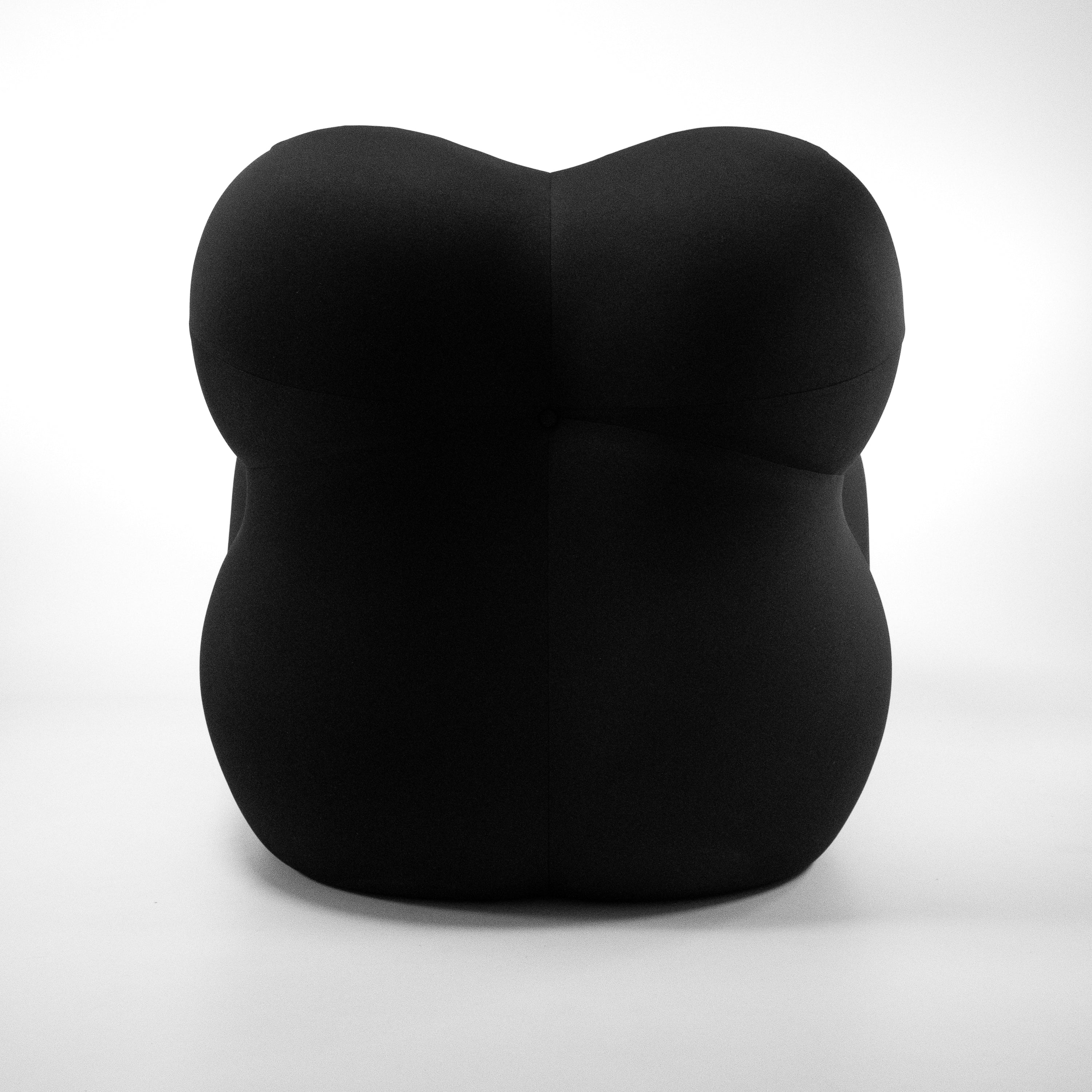 B&B Italia | La Mamma Chair