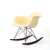 Vitra | RAR Plastic Armchair