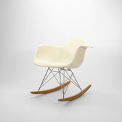Vitra | RAR Plastic Armchair