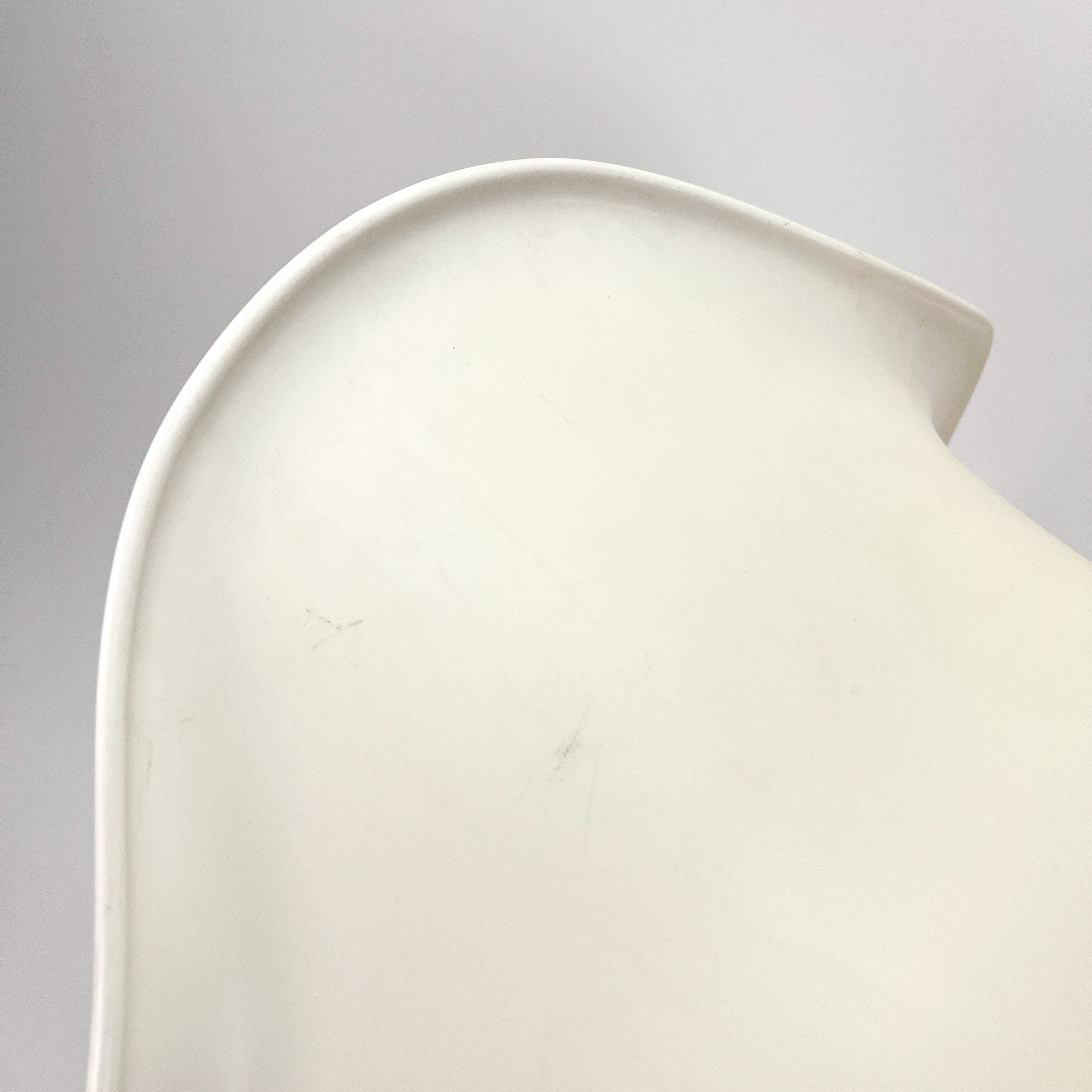 Vitra | RAR Plastic Armchair