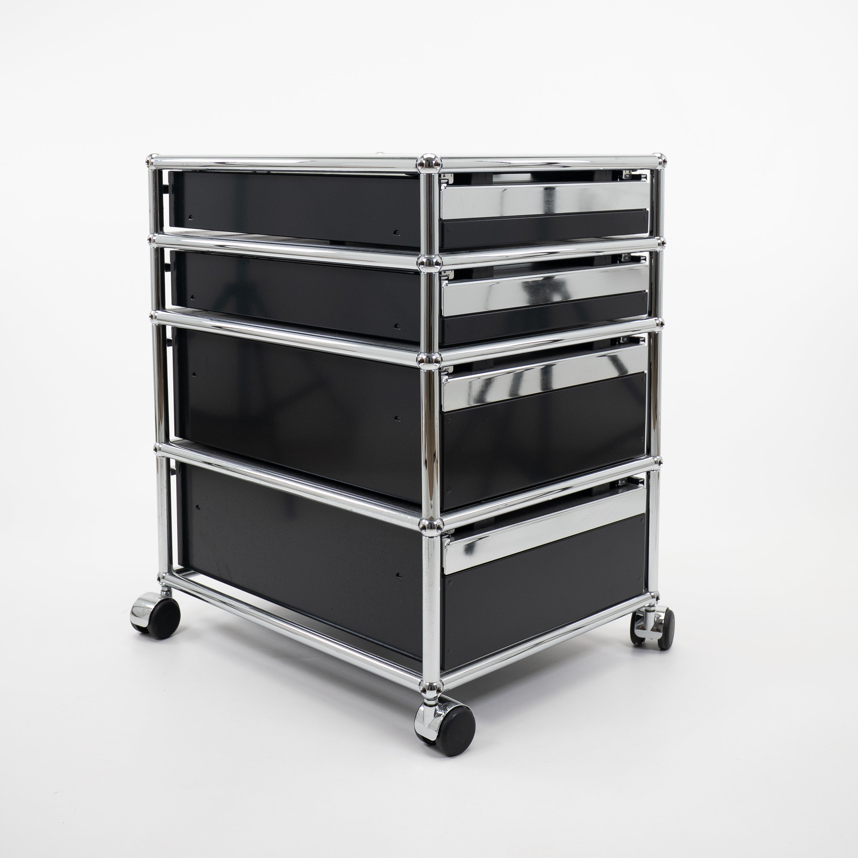 USM Haller | Rollcontainer