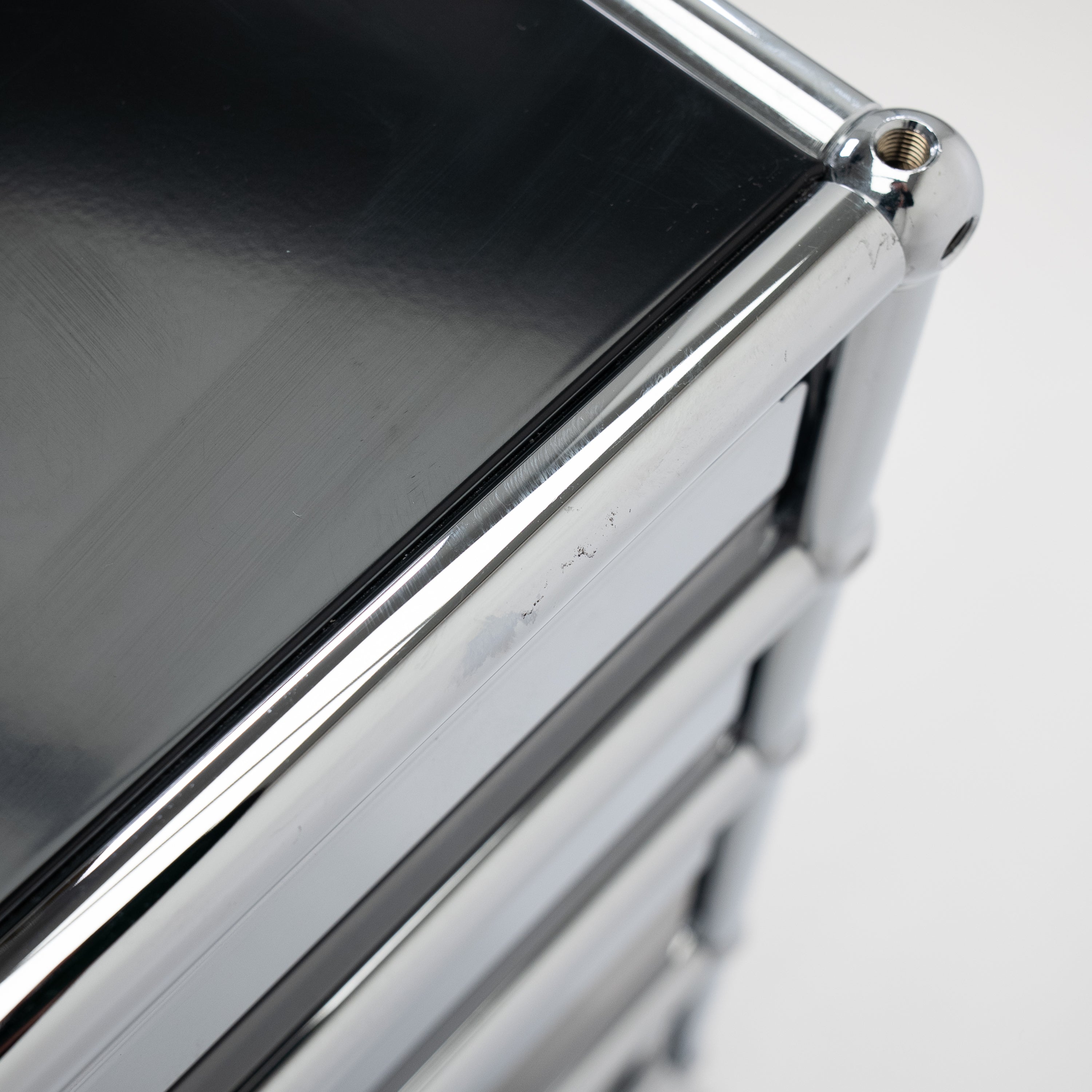 USM Haller | Rollcontainer