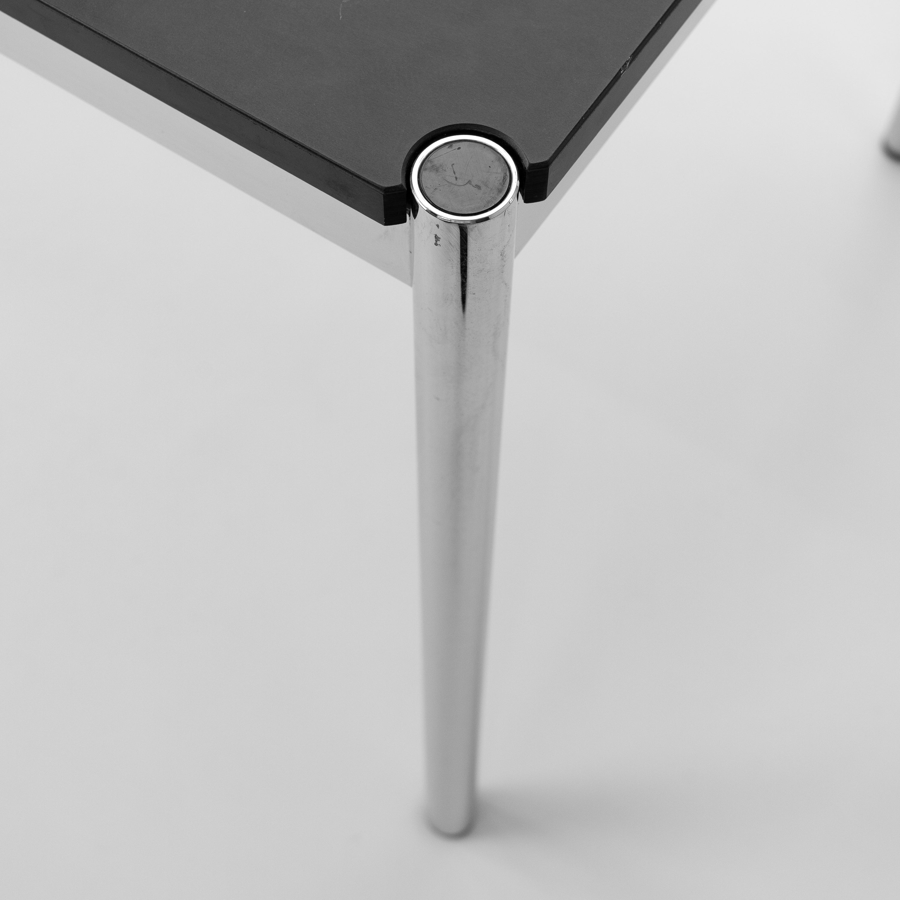 USM | Schreibtisch 200x75