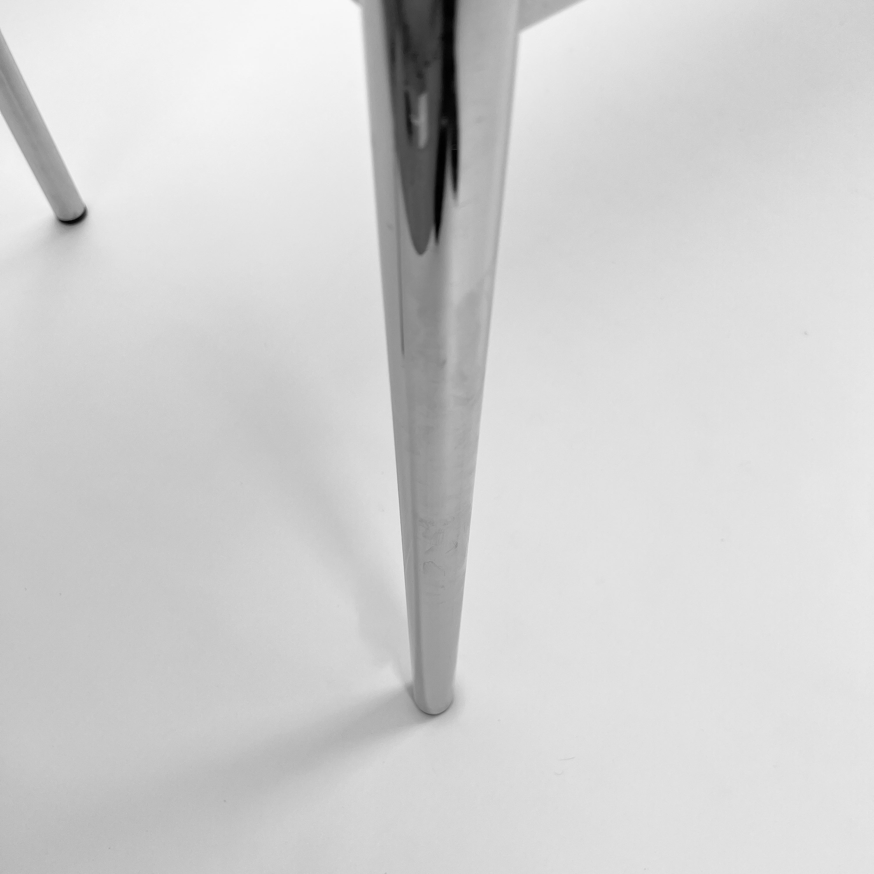 USM | Schreibtisch 175x75