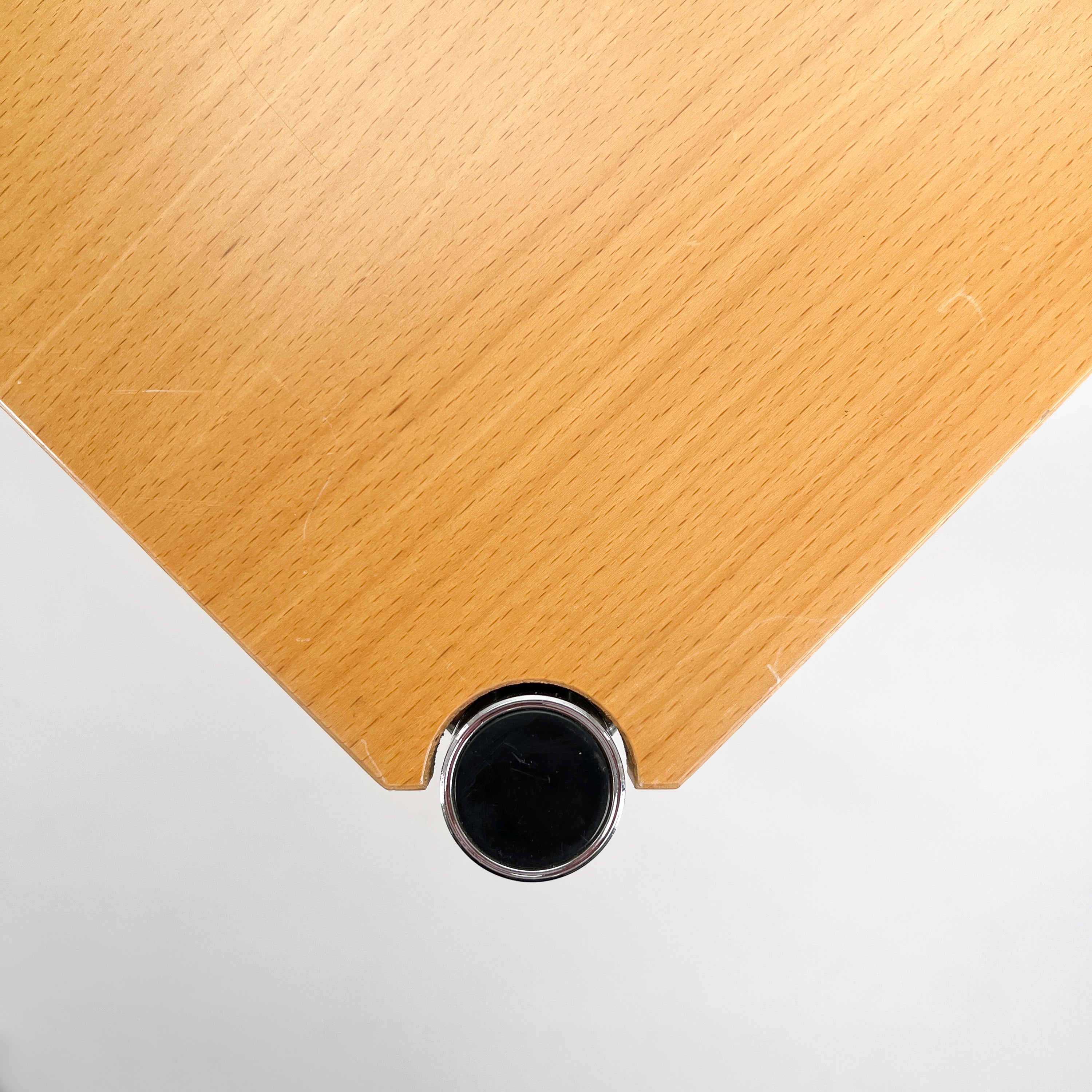 USM | Schreibtisch 75x75