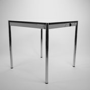 USM | Schreibtisch 75x75