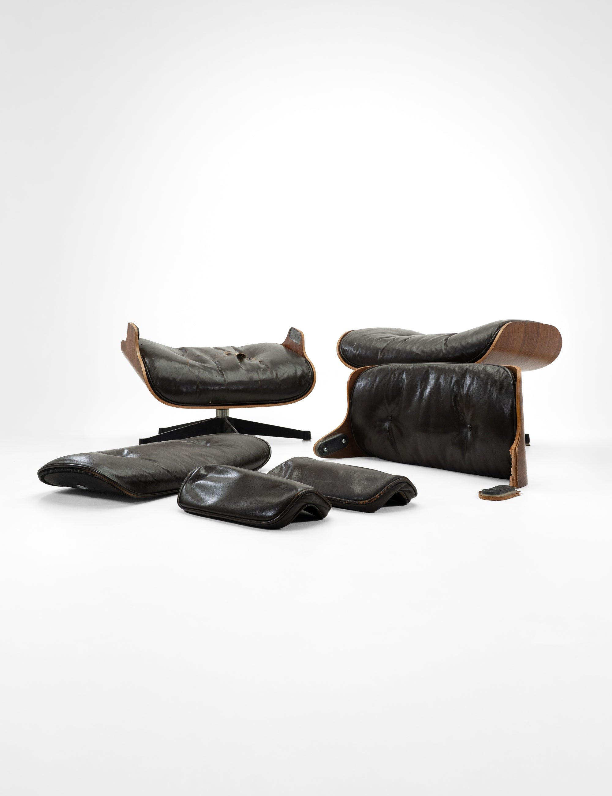 Eames Lounge Chair Reperatur