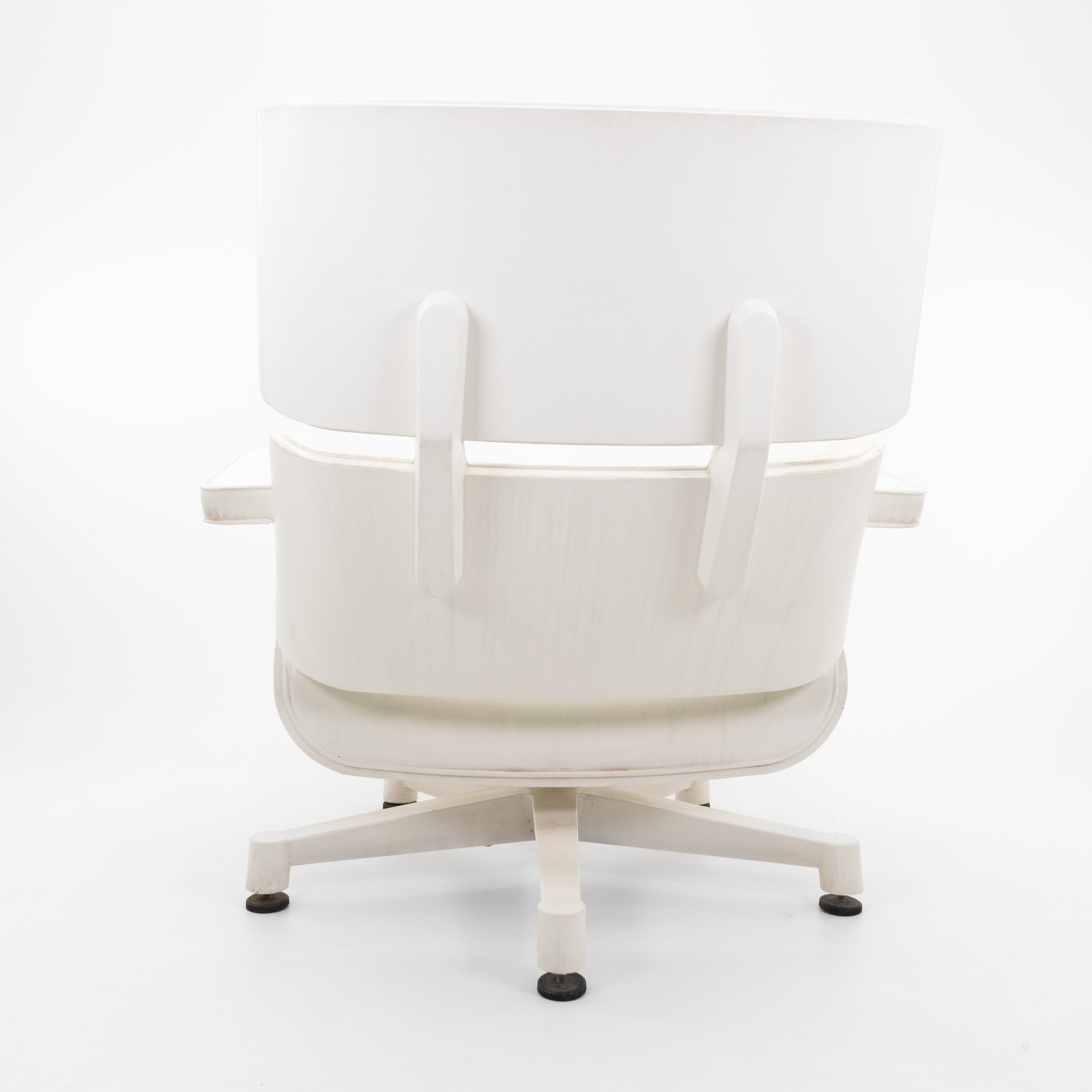 MAL | 1956 Chair mit Ottoman