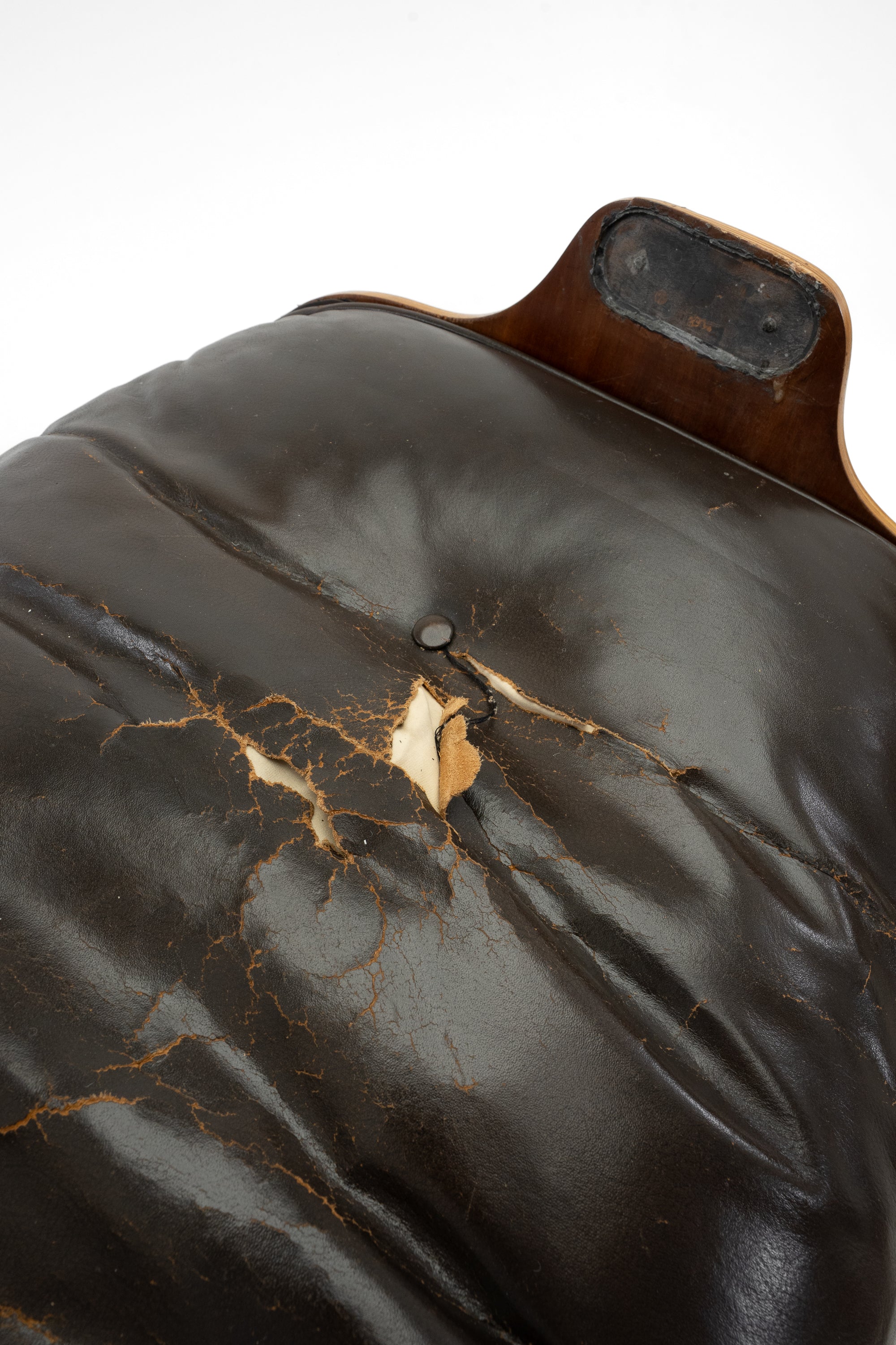 Banner_Mobil_Editorial_Bilder_Lounge_Chair_Reperatur-4.jpg