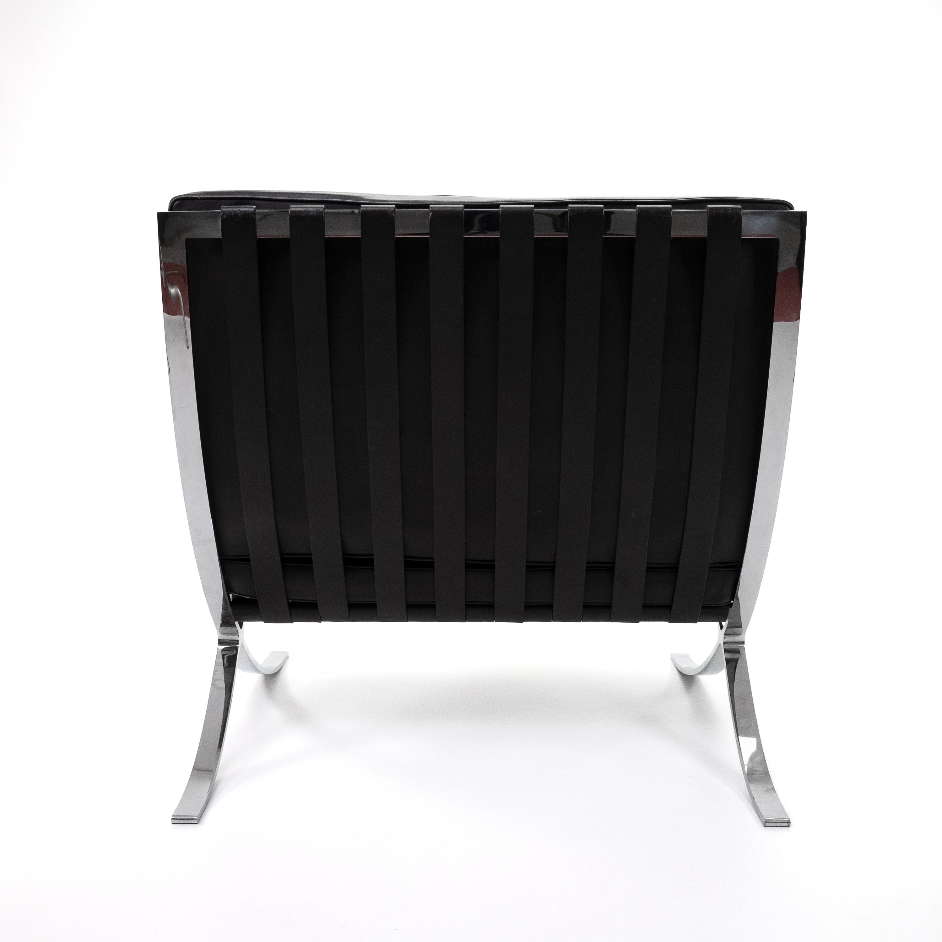 Knoll International | Barcelona Chair