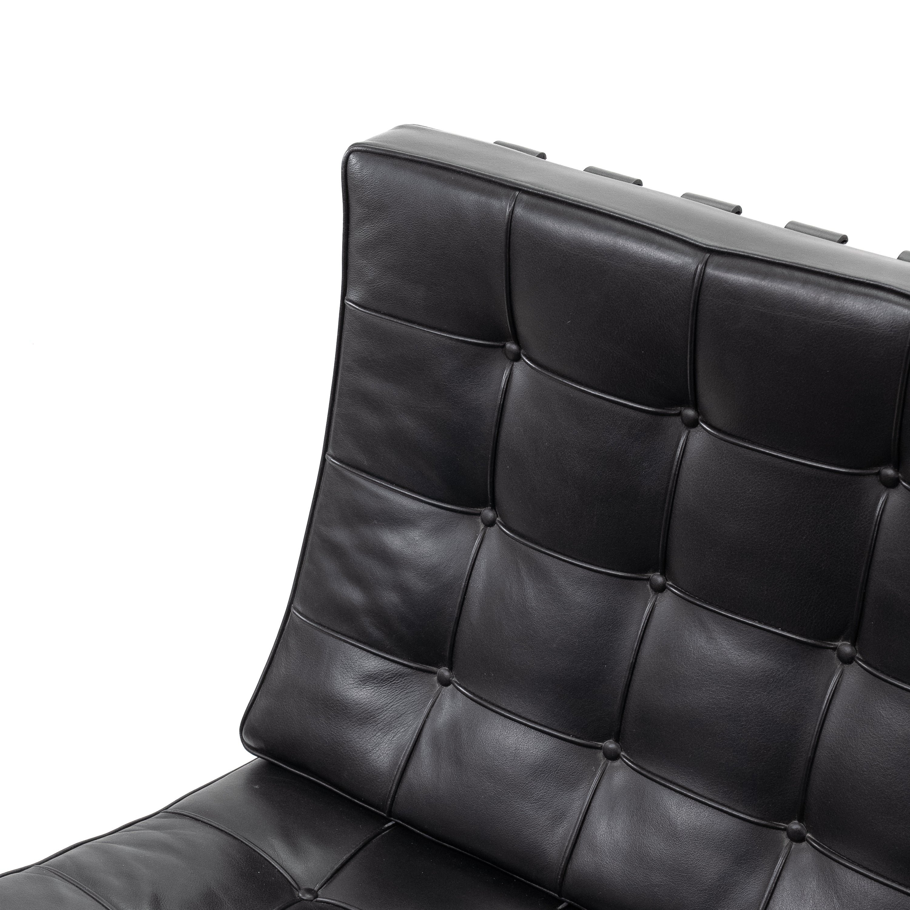 Knoll International | Barcelona Chair