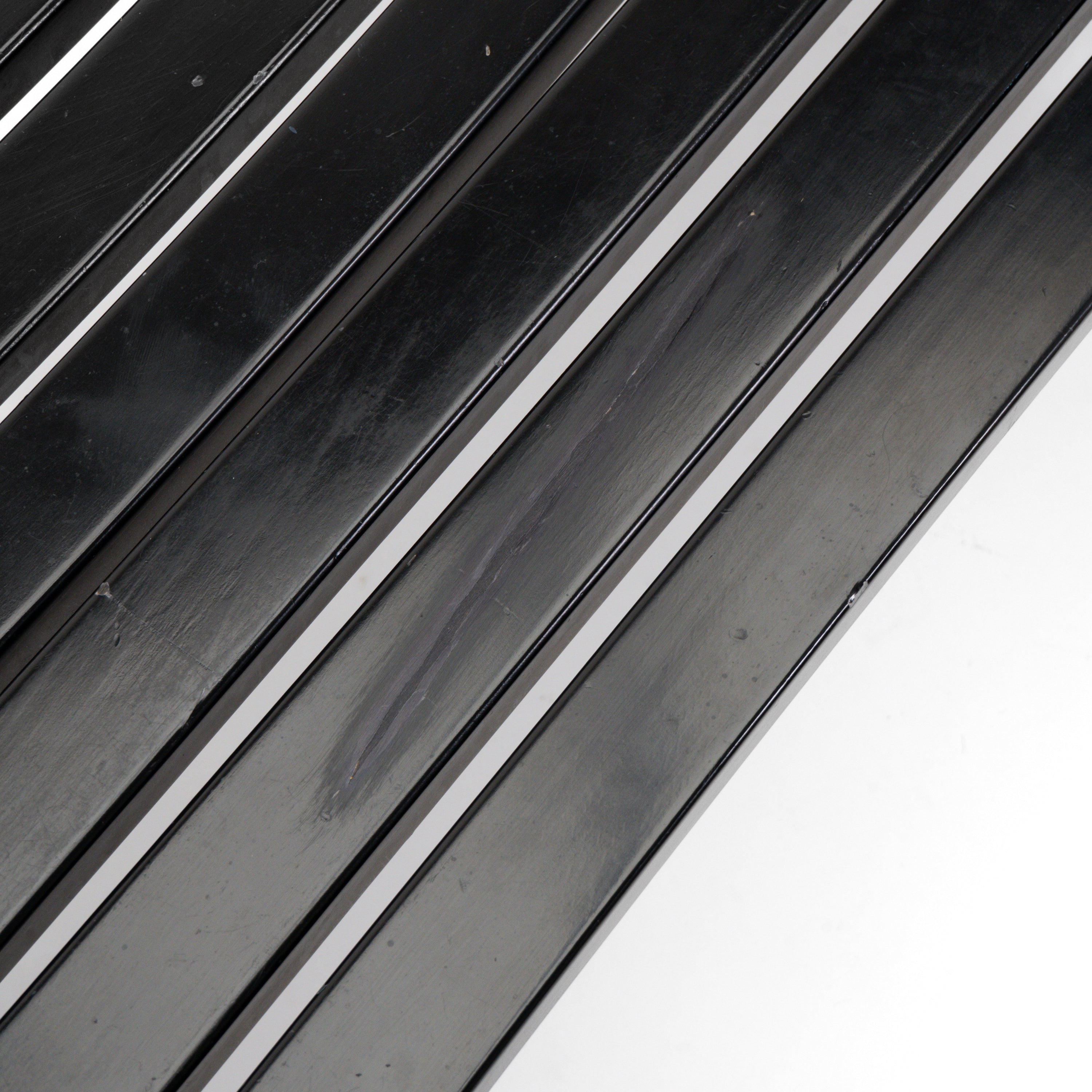 Knoll International | Bertoia Lattenbank