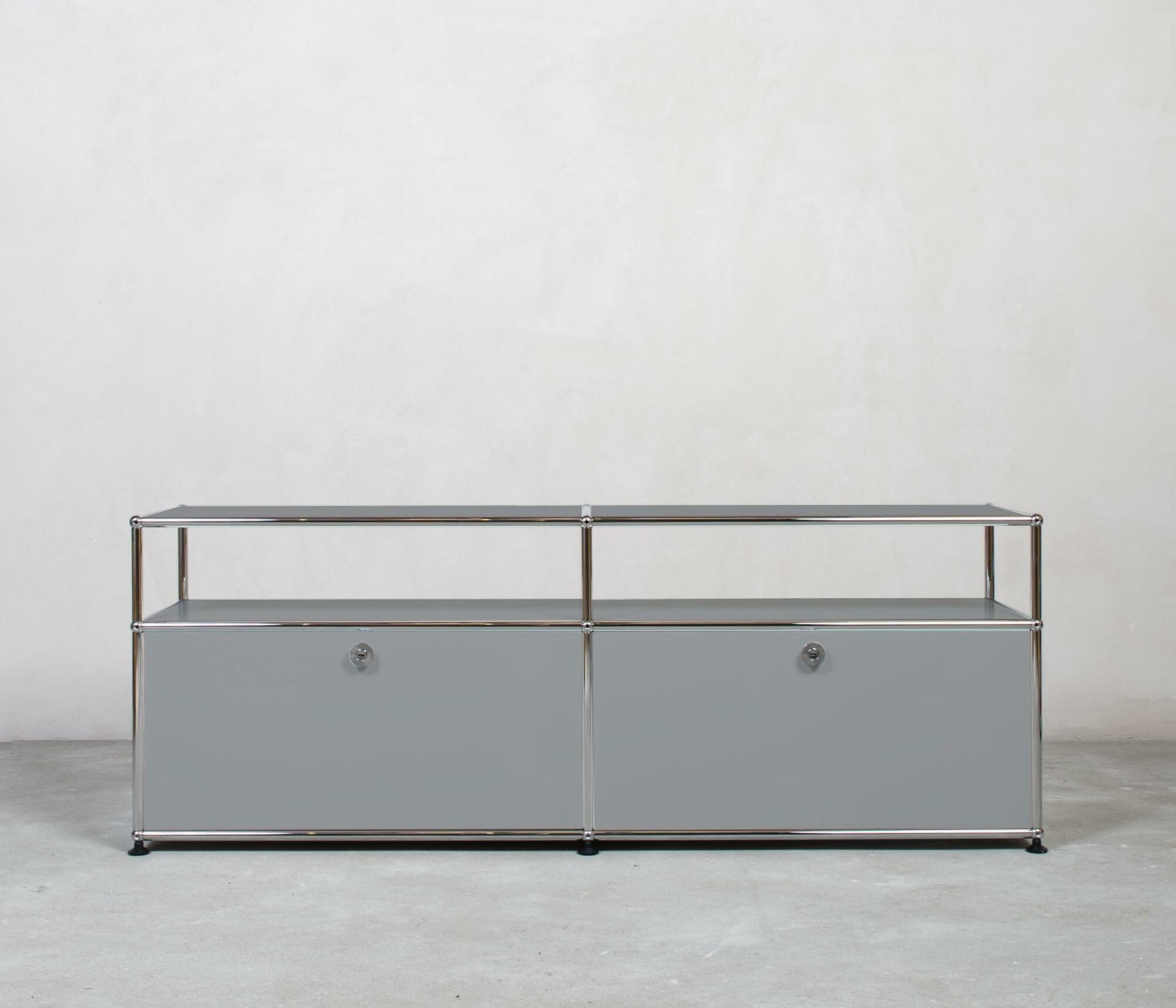 USM Haller | Sideboard | 1x2 Fächer mit Aufbau