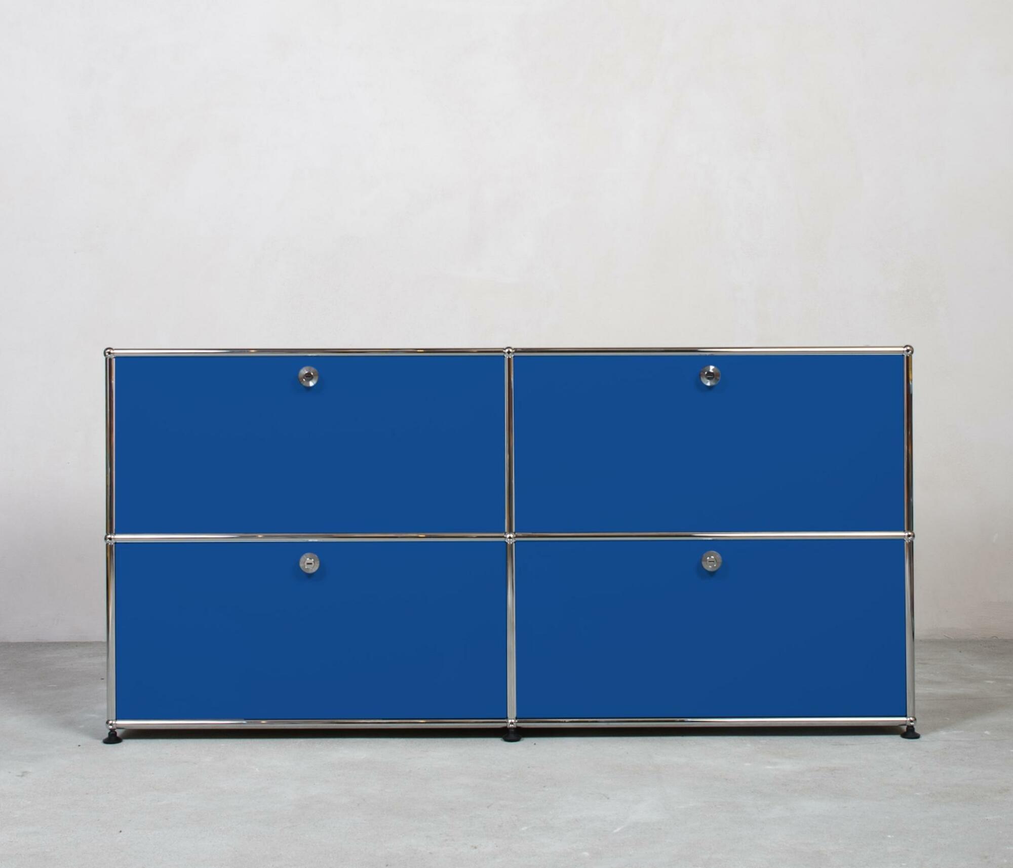 USM Haller | Sideboard | 2x2 Fächer mit Klappen