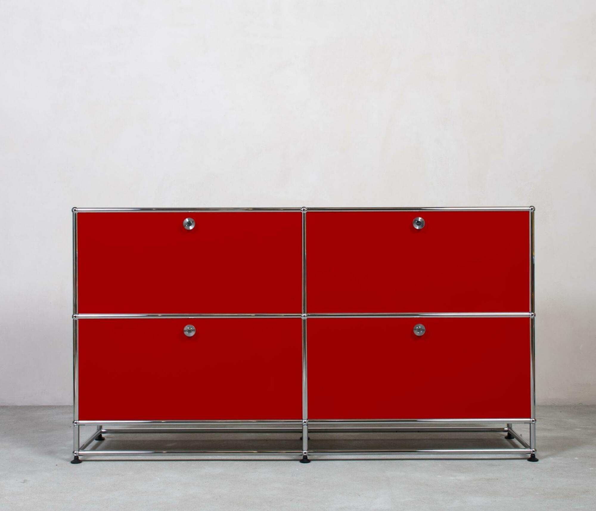 USM Haller |  Sideboard | 2x2 Fächer mit Unterbau