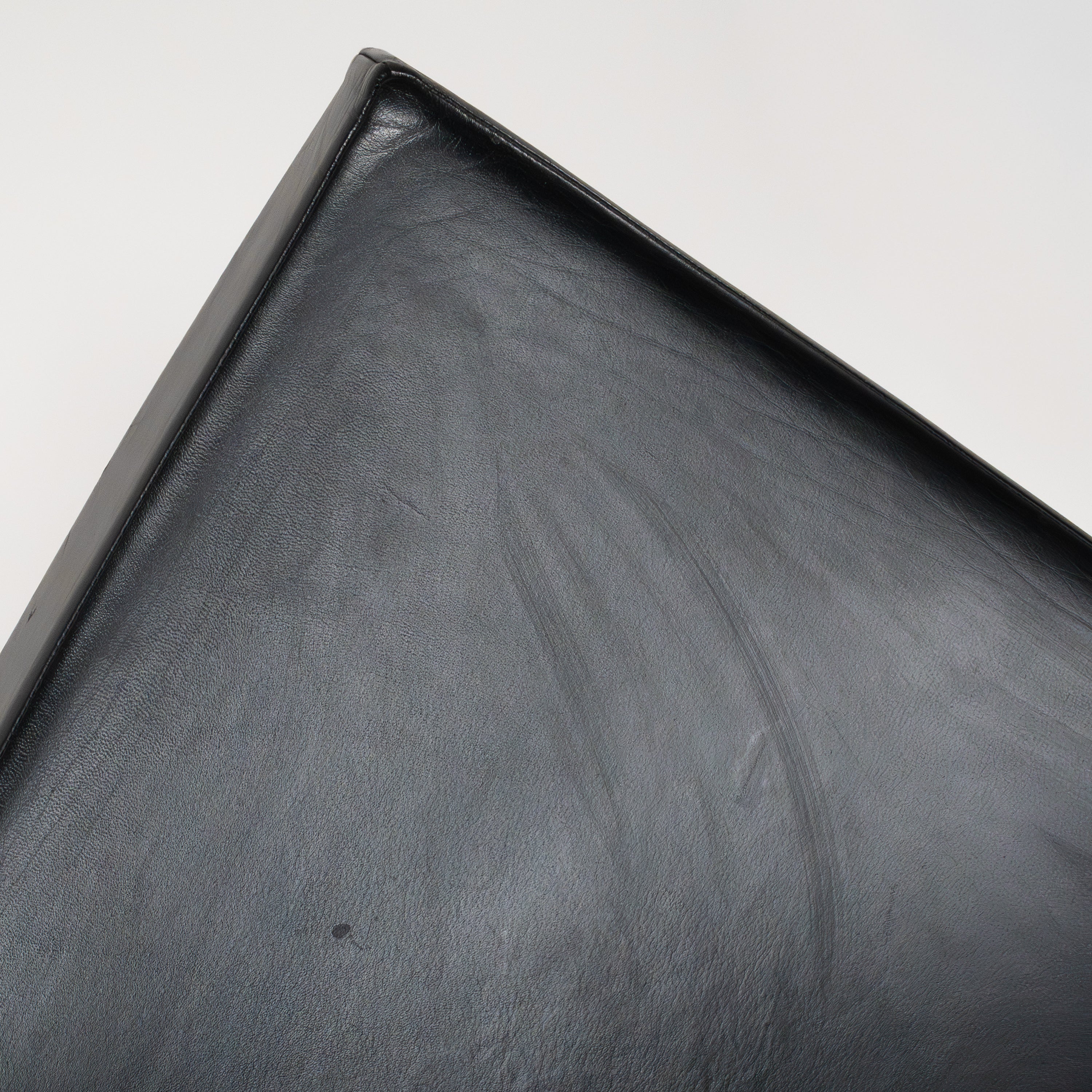 Vitra | Coconut Chair