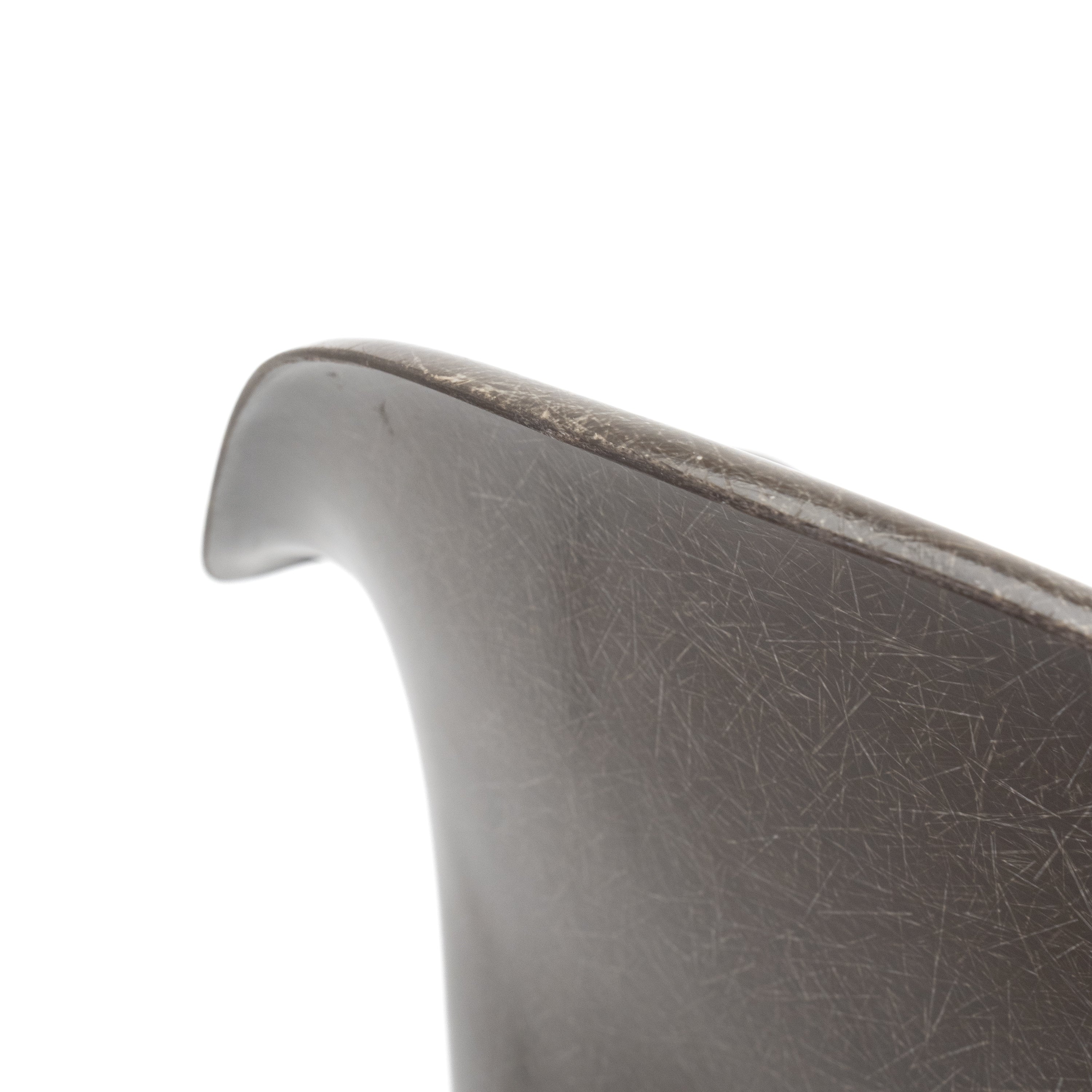 Vitra | DAL Armchair