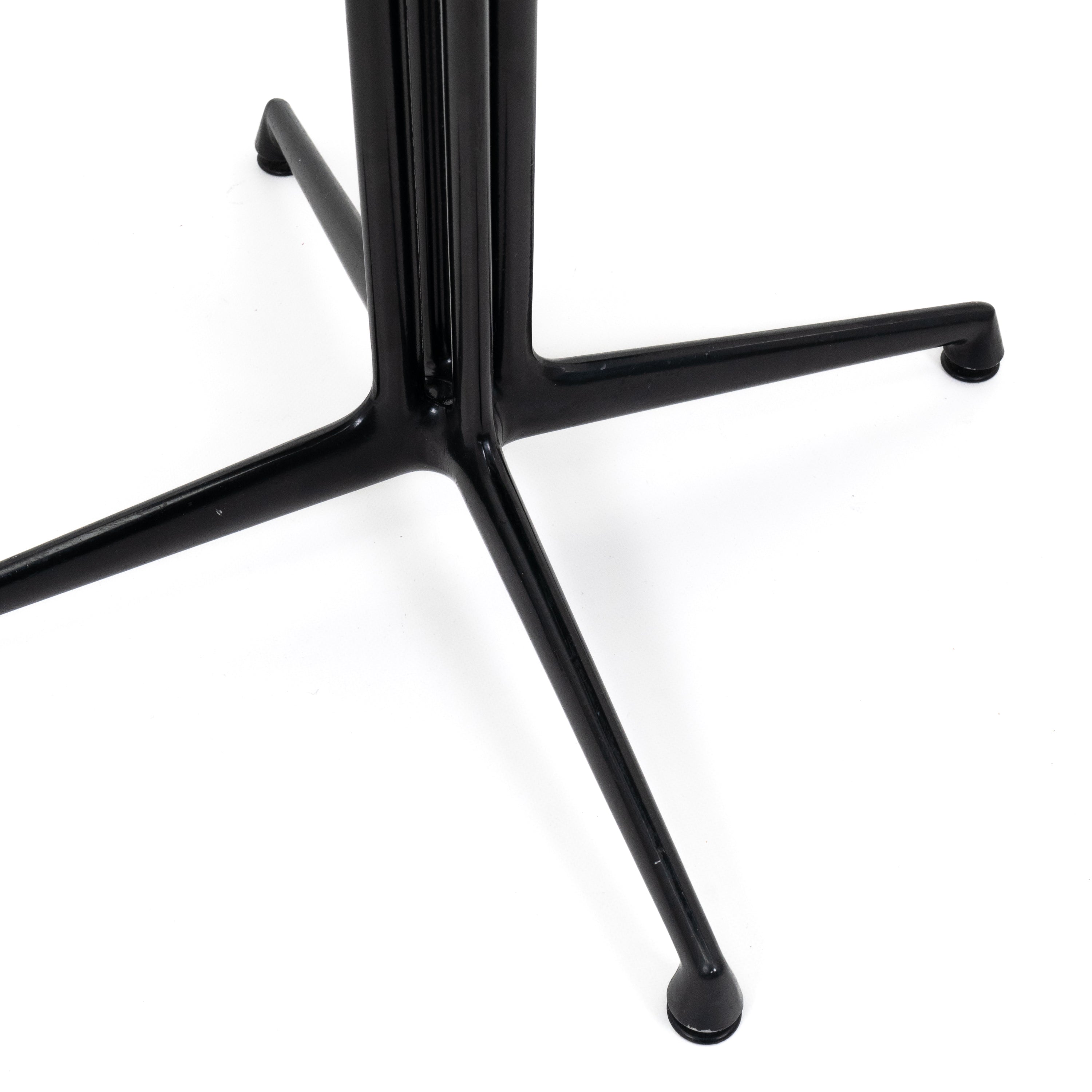 Vitra | DAL Armchair