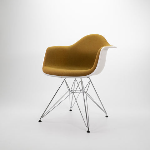 Vitra | DAR Plastic Armchair Vollpolster