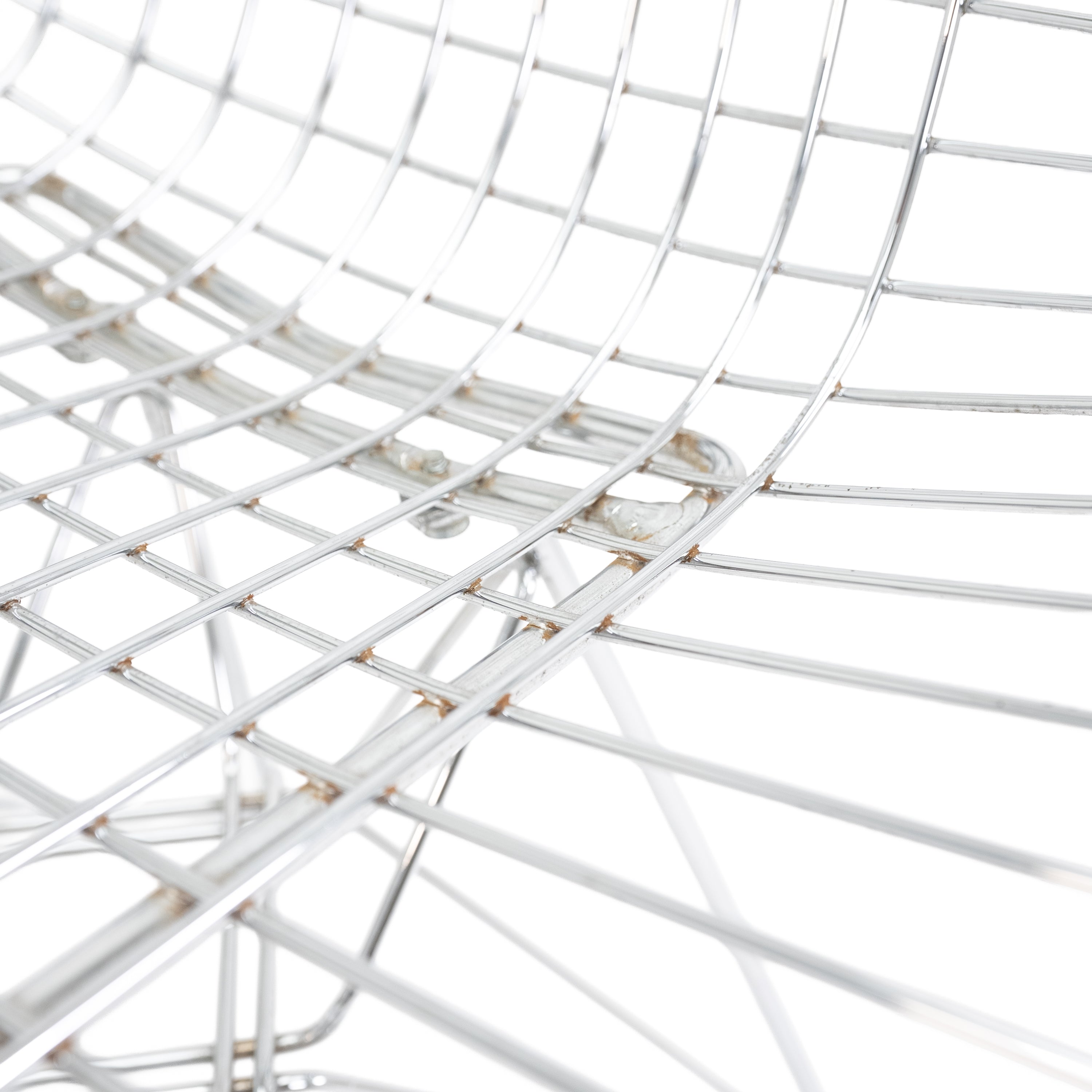 Vitra | DKR Wire Chair