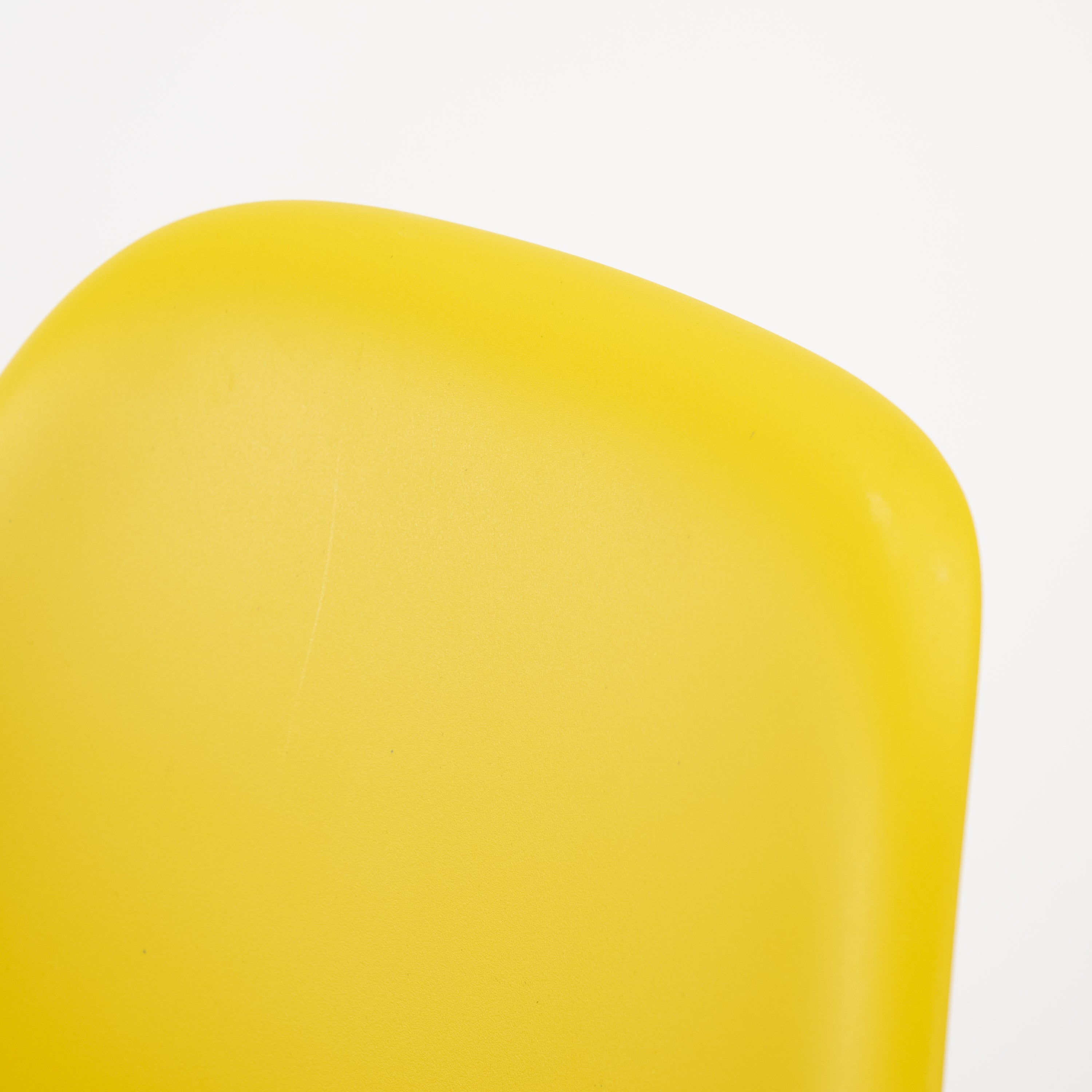 Vitra | DSR Side Chair