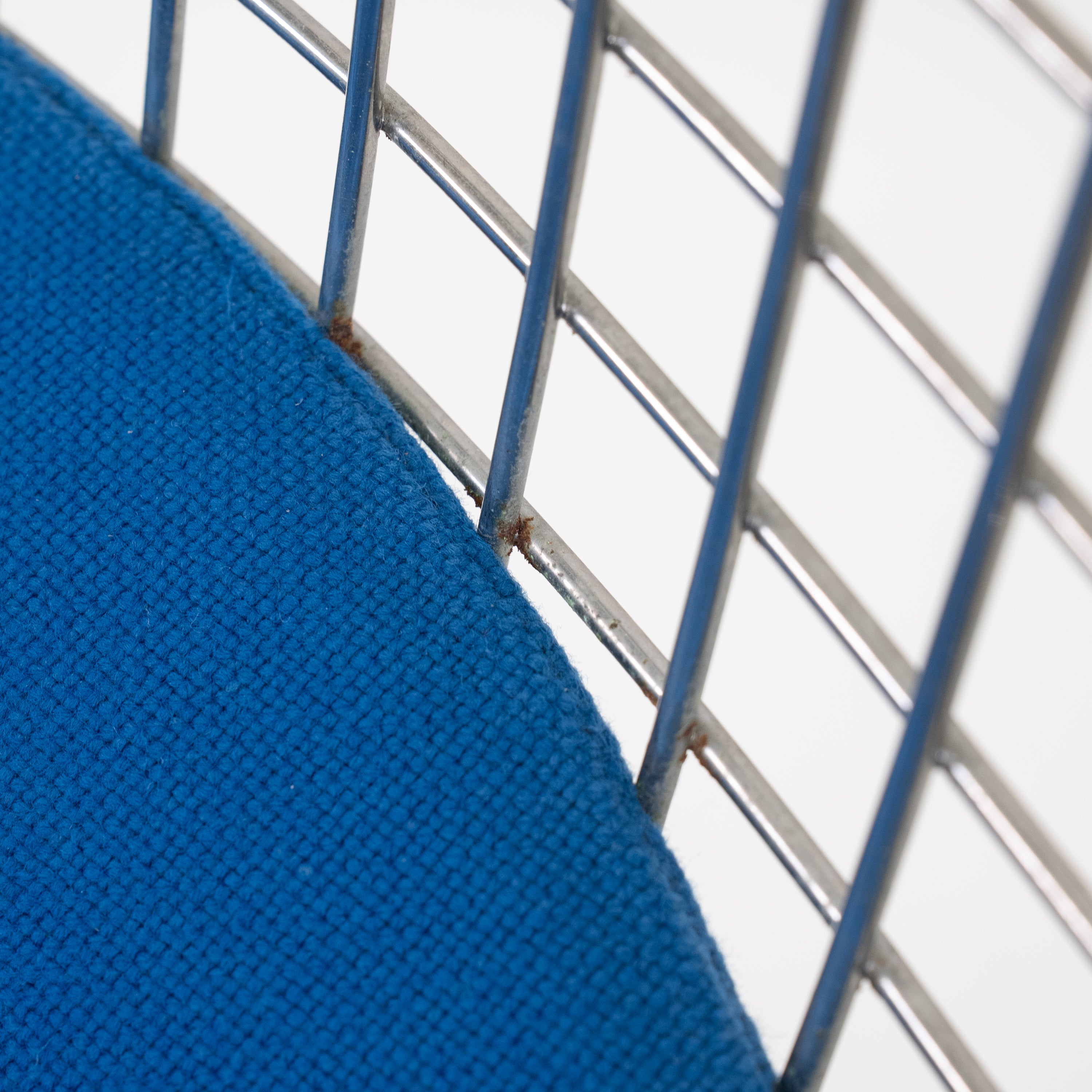 Vitra | DSR Wire Chair