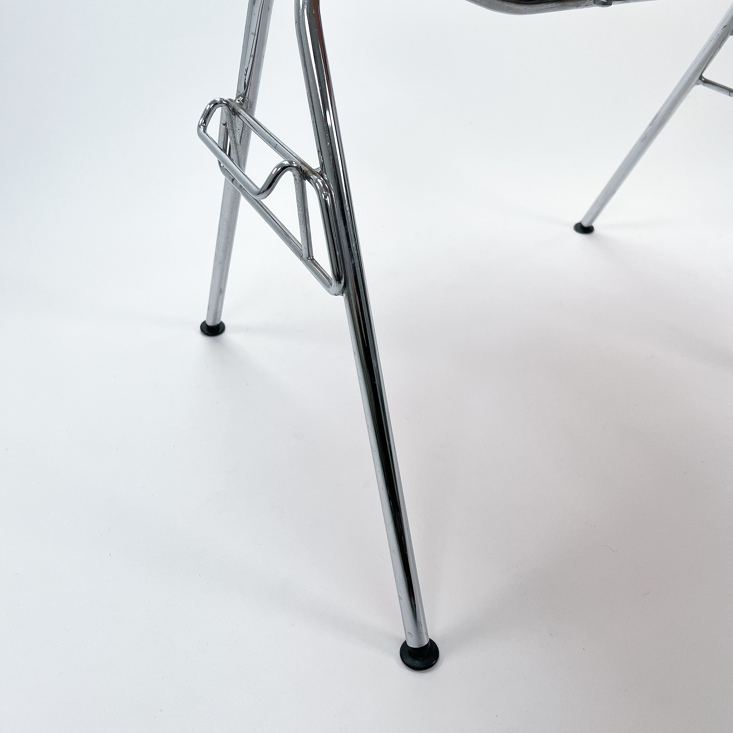 Herman Miller | DSS Fibreglas Chair