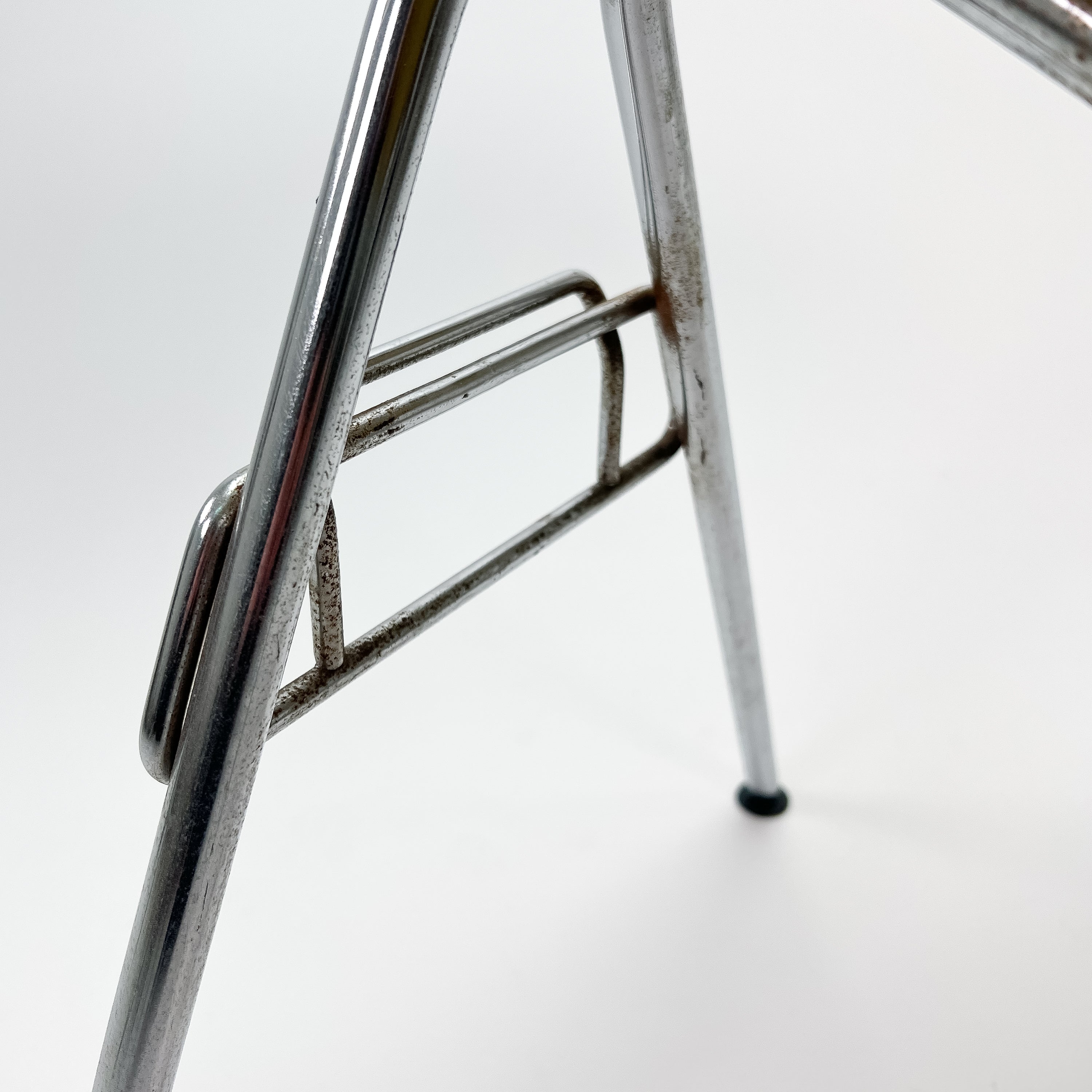 Herman Miller | DSS Fibreglas Chair