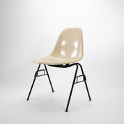 Herman Miller | DSS Fibreglas Chair