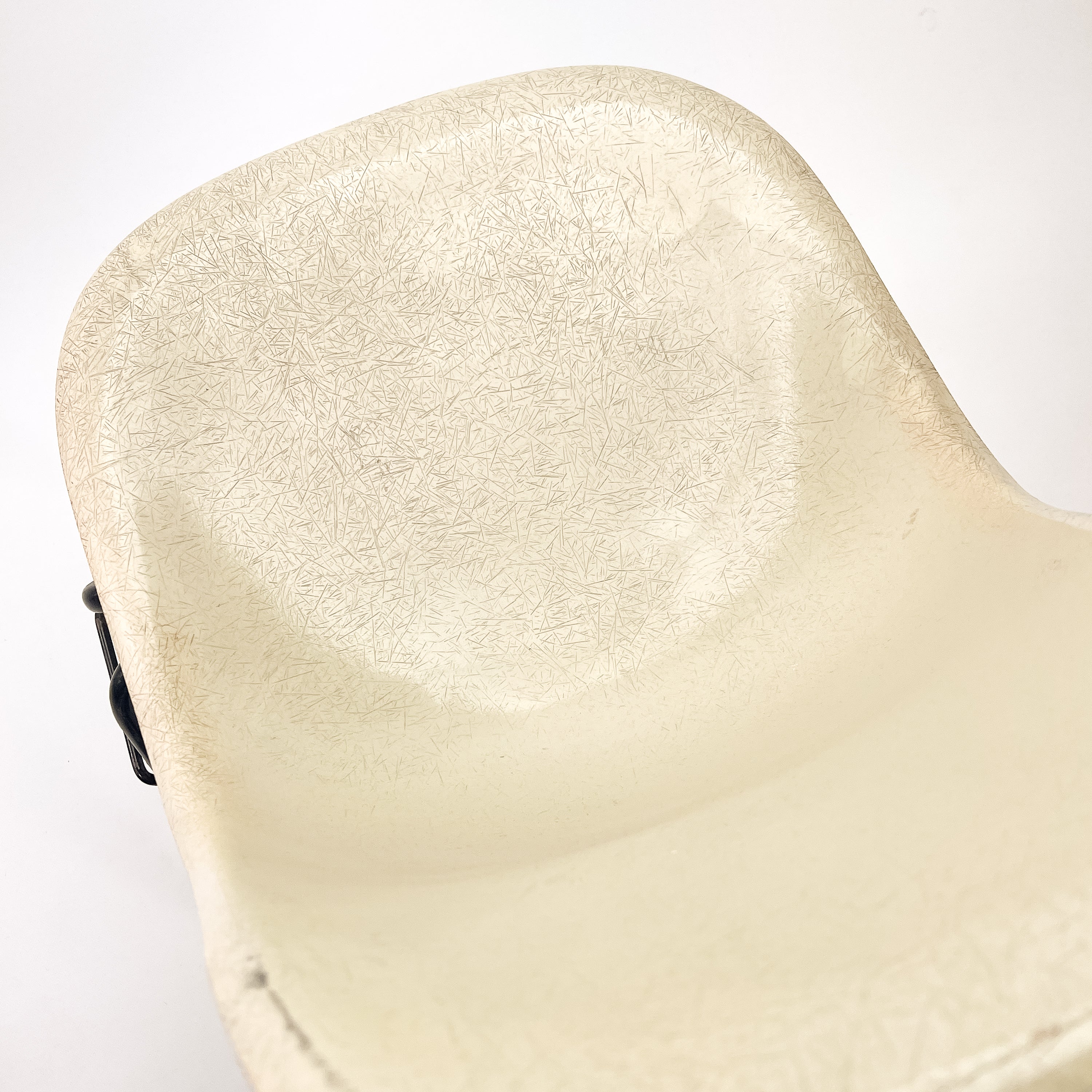 Herman Miller | DSS Fibreglas Chair