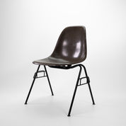 Herman Miller | DSS Fiberglas Chair