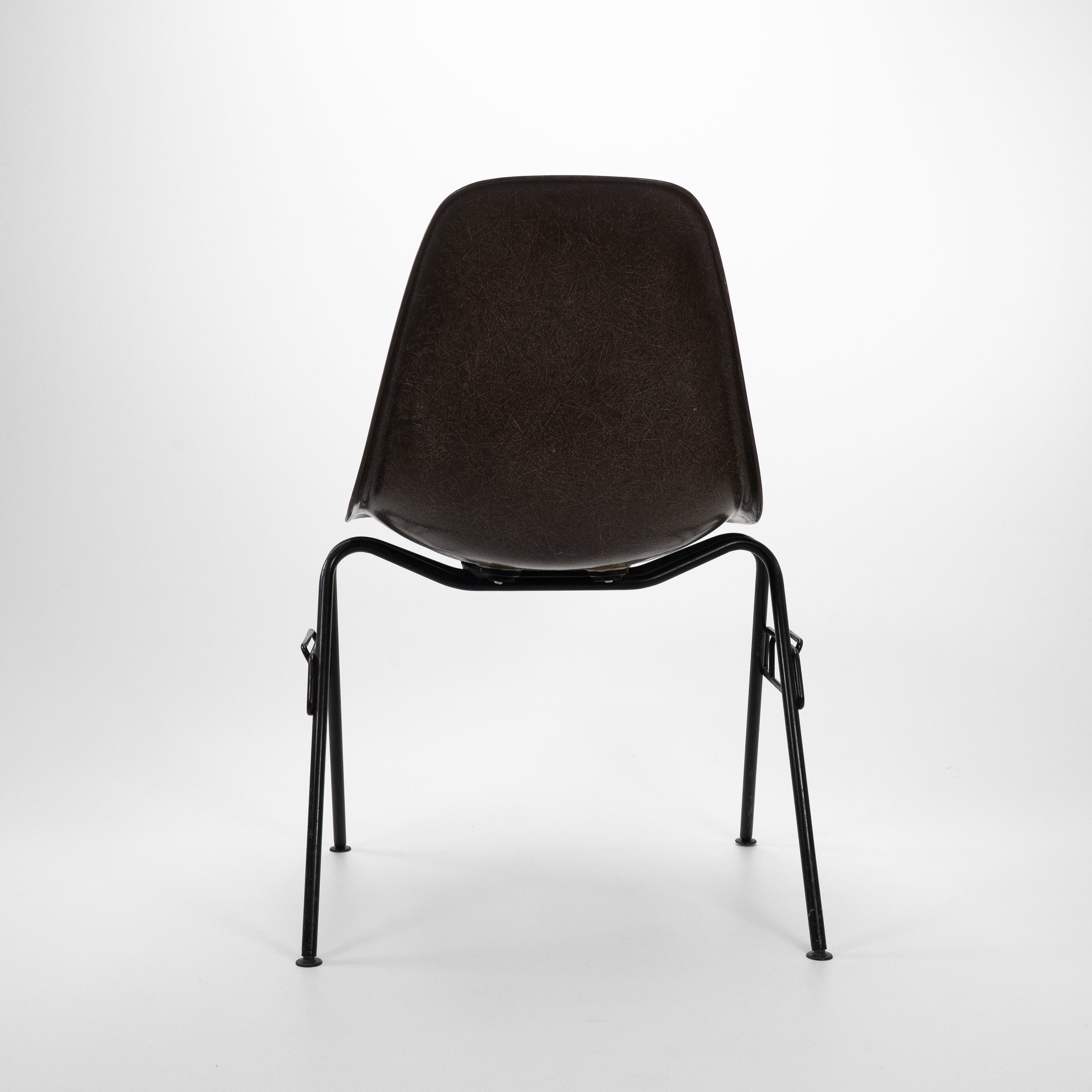 Herman Miller | DSS Fiberglas Chair
