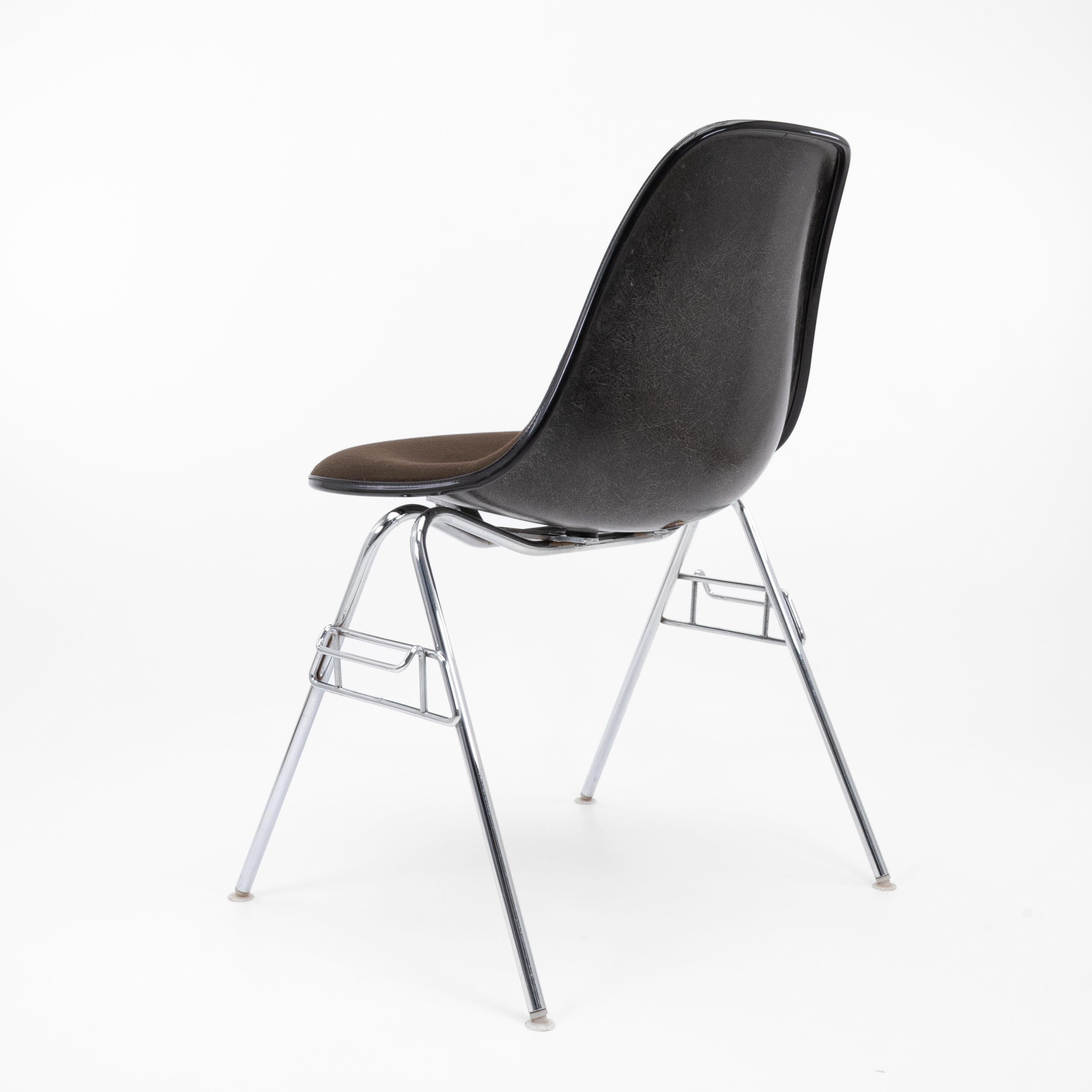 Vitra | DSS Fiberglas Vollpolster