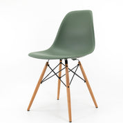Vitra | DSW Side Chair
