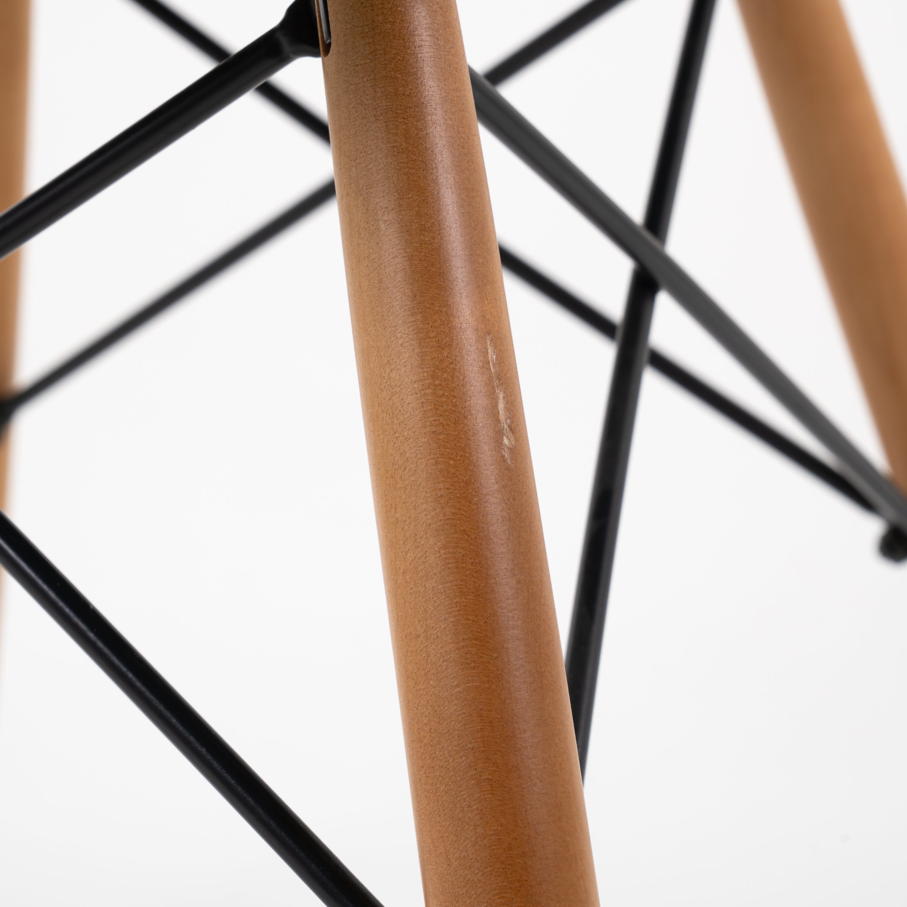 Vitra | DSW Side Chair