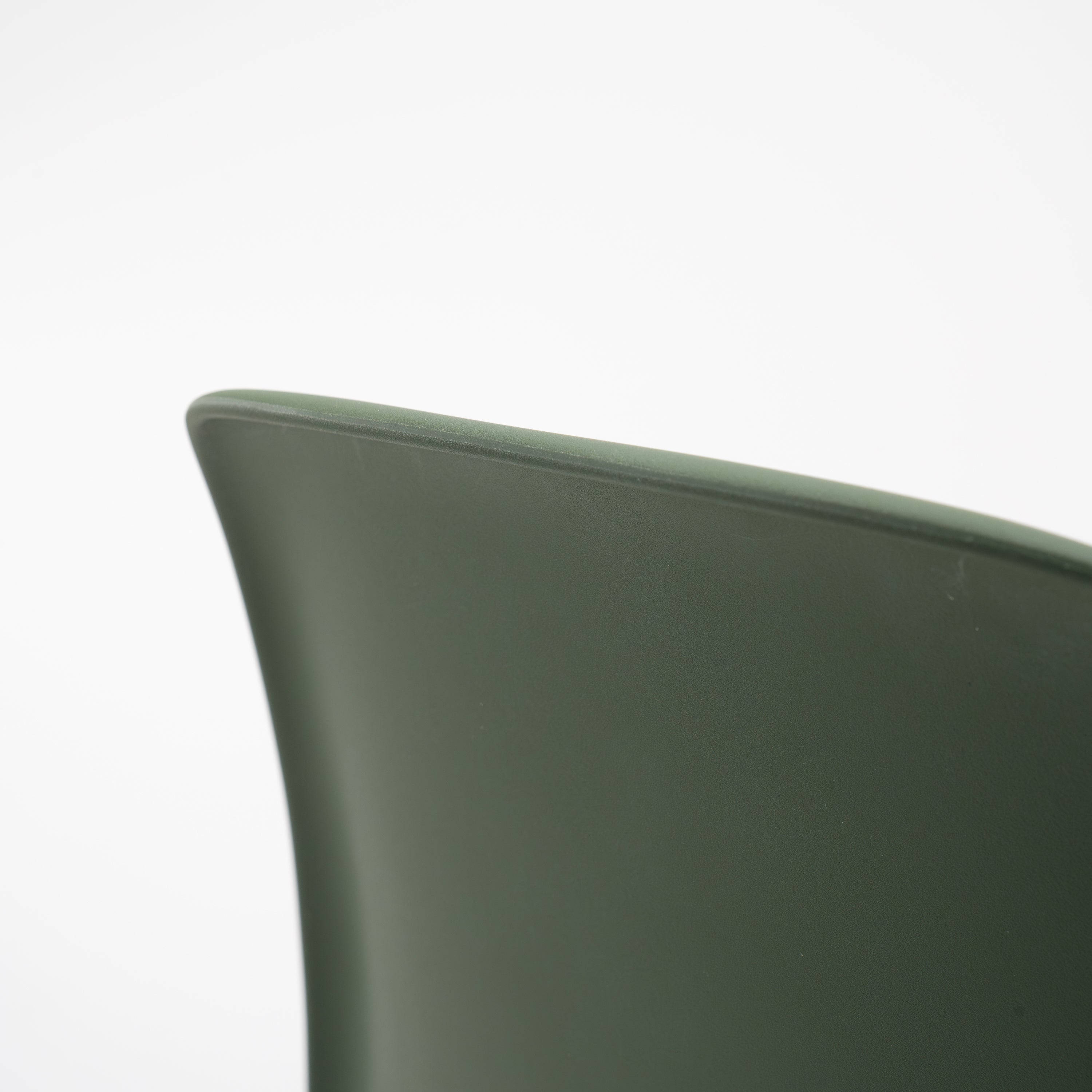 Vitra | DSW Side Chair