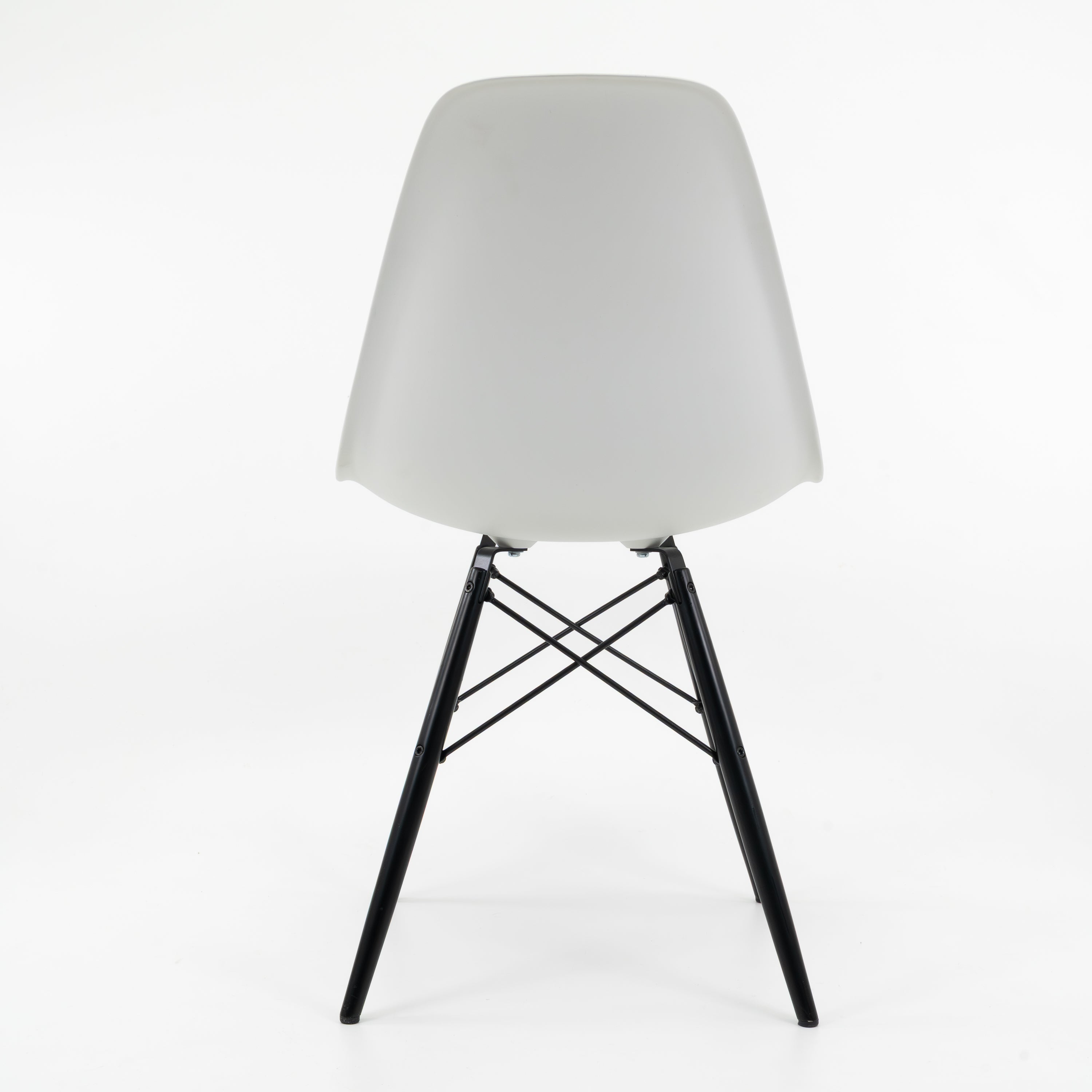 Vitra | DSW Side Chair