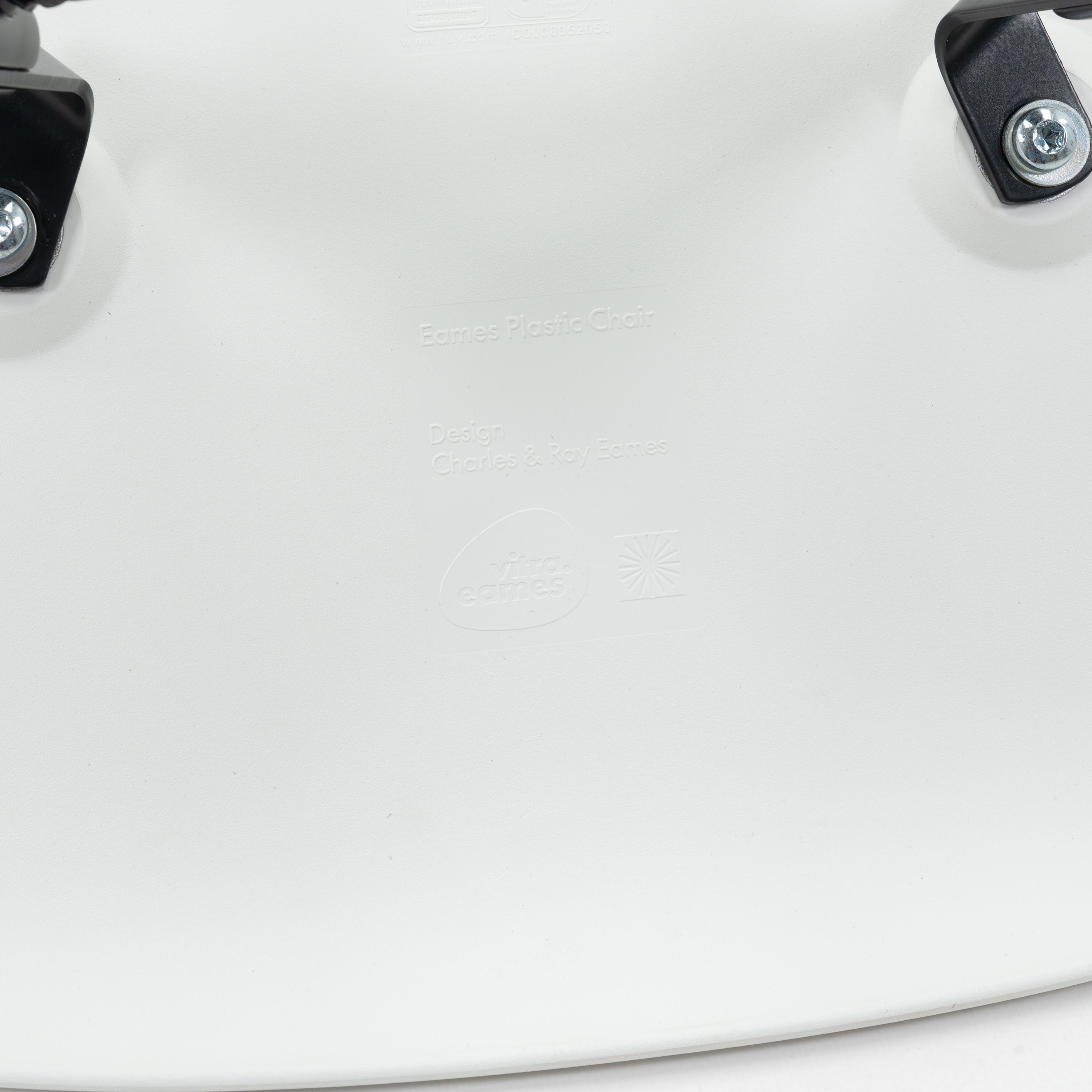 Vitra | DSW Side Chair