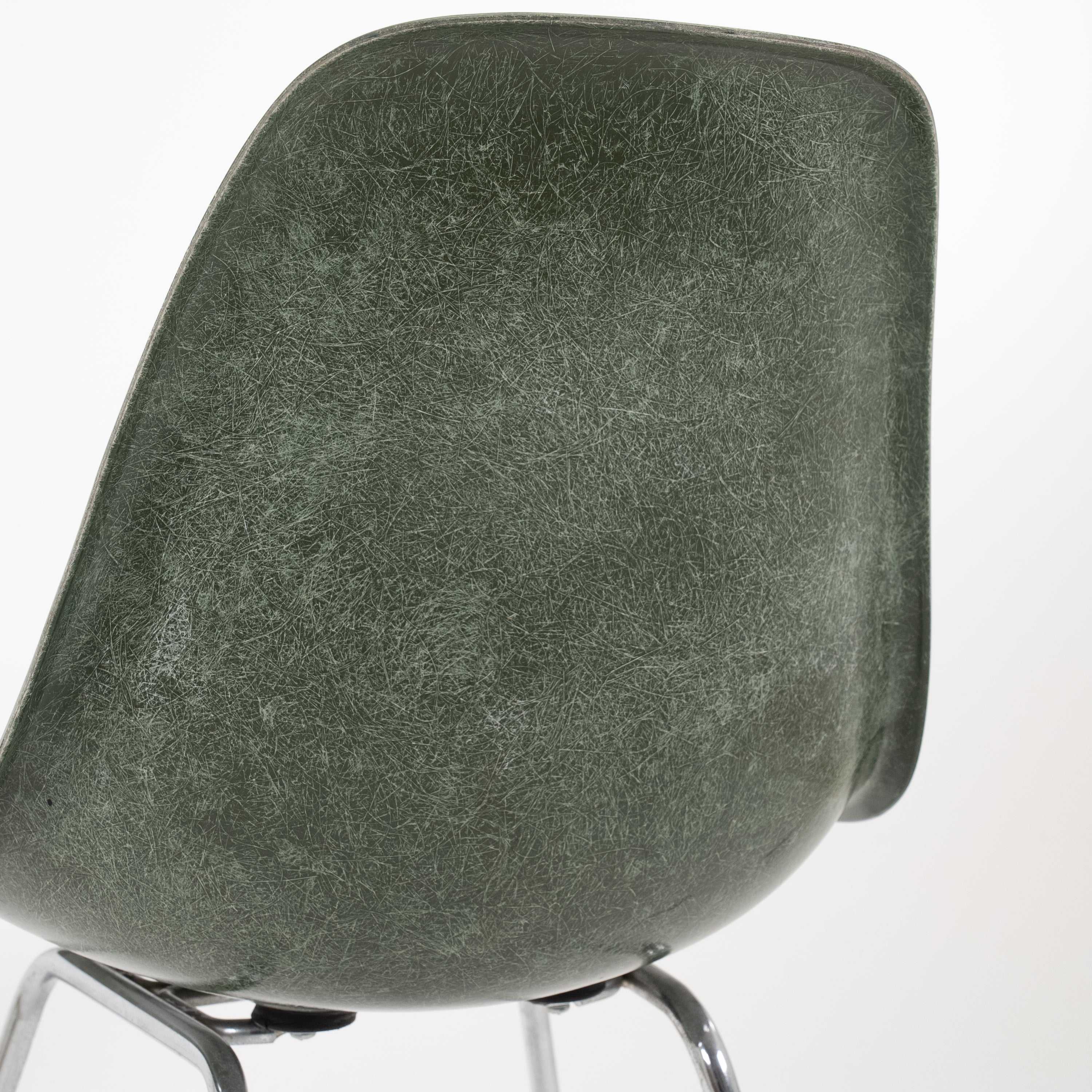 Herman Miller | DSX Fiberglass Side Chair