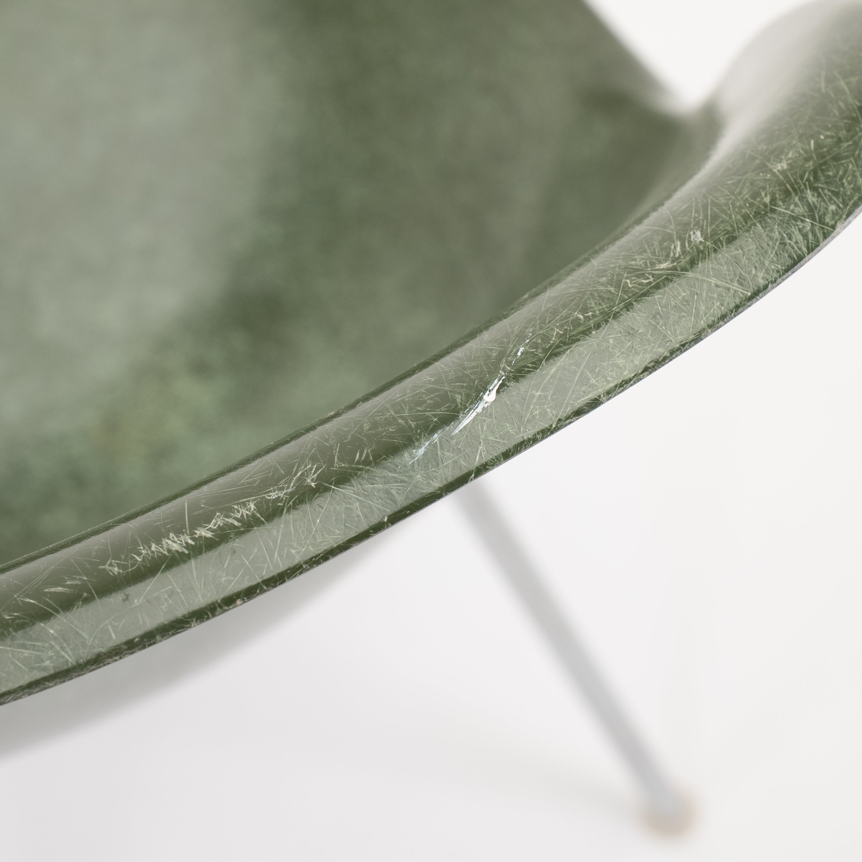 Herman Miller | DSX Fiberglass Side Chair